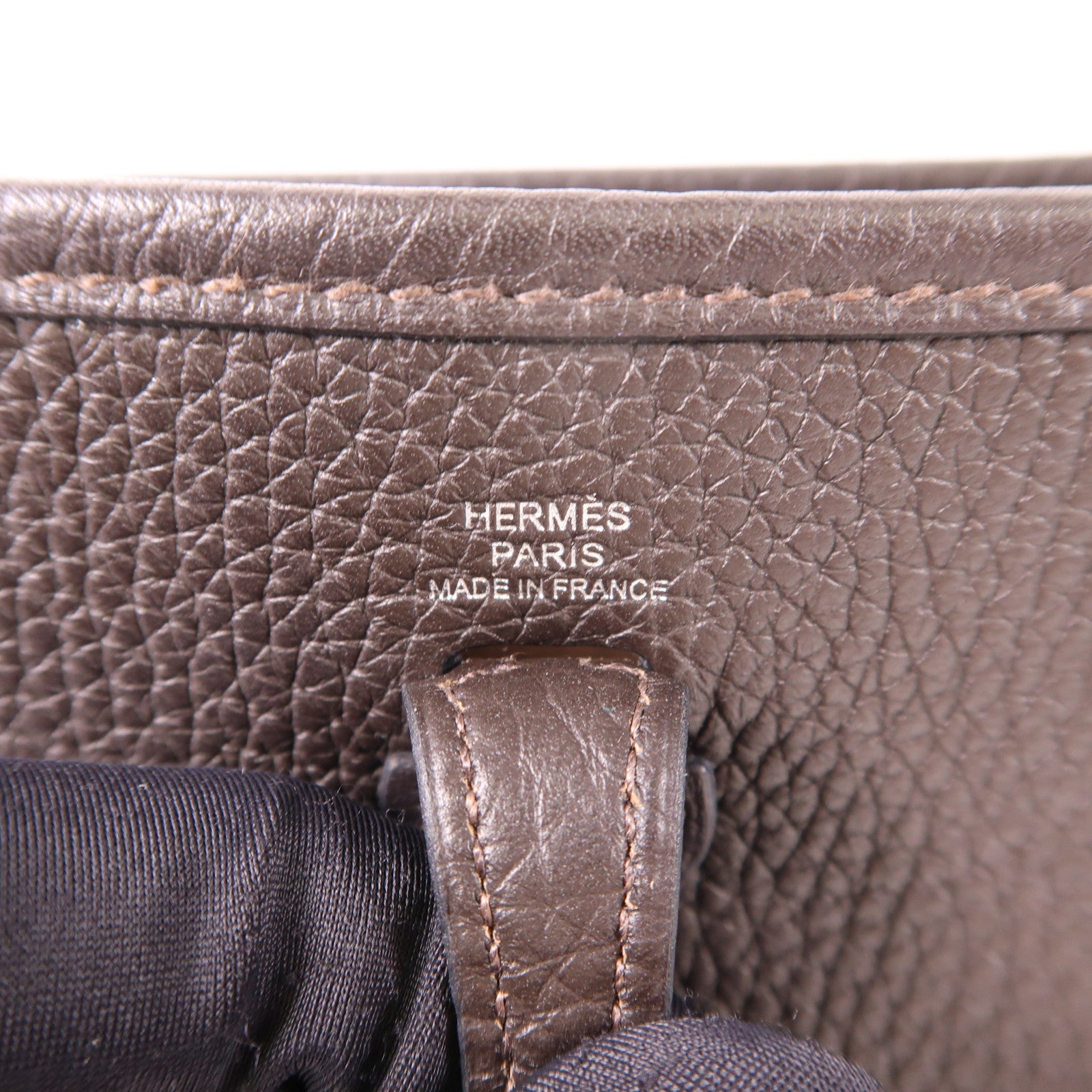 HERMES Clemence皮革Evelyne TPM銀扣肩背袋Ebene