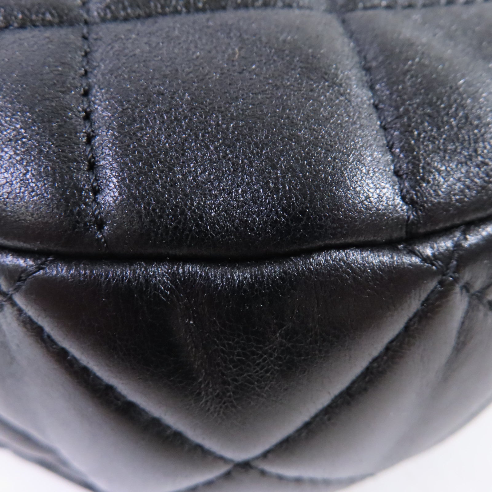 CHANEL 【激減優惠】菱格羊皮皮革Hobo Shoulder Bag金扣肩背袋黑色