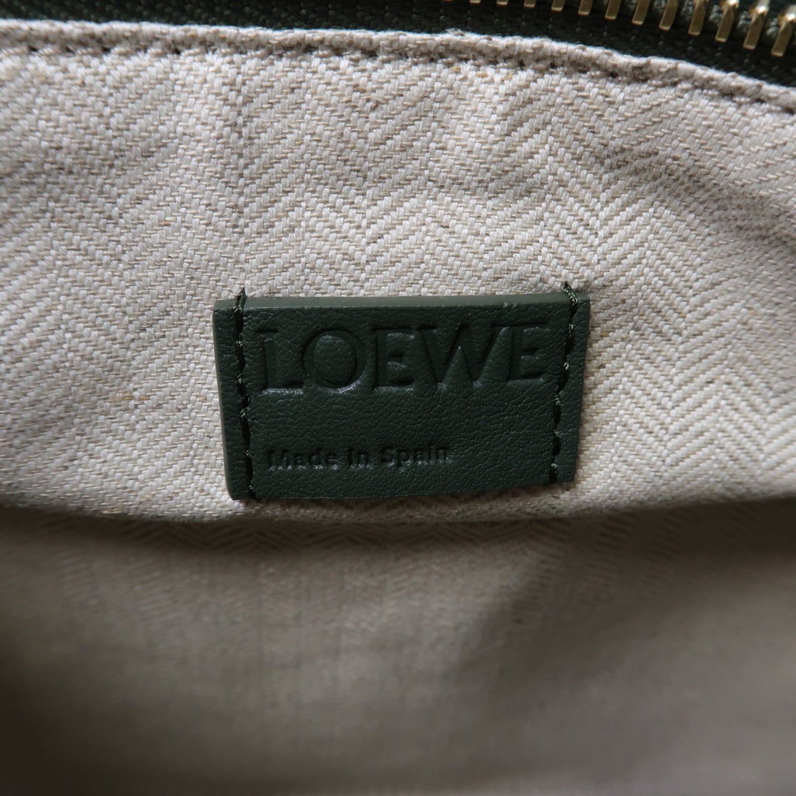 LOEWE 牛皮皮革Puzzle Bag金扣手挽肩背兩用袋手挽肩背兩用袋