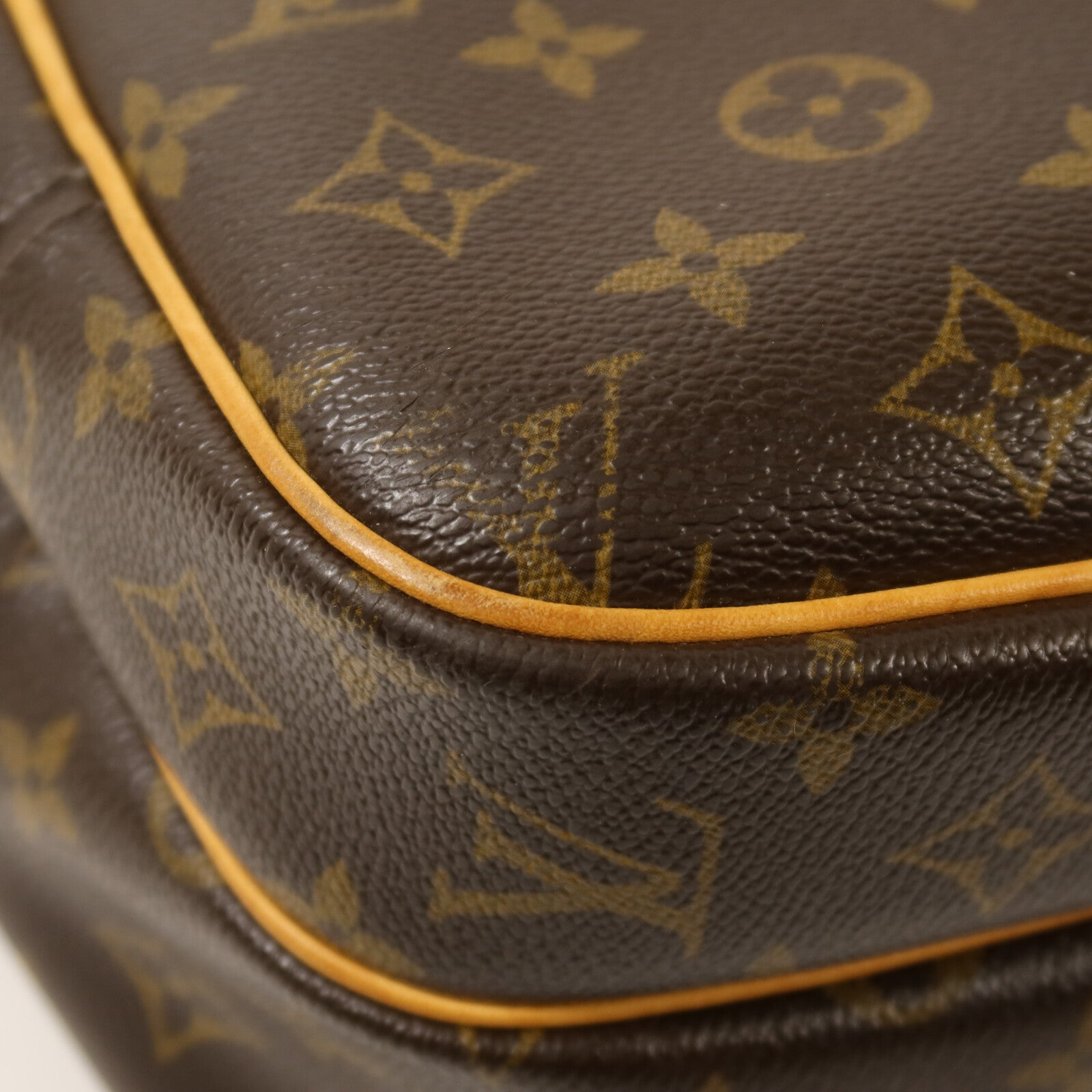 LOUIS VUITTON Monogram Reporter PM金扣肩背袋