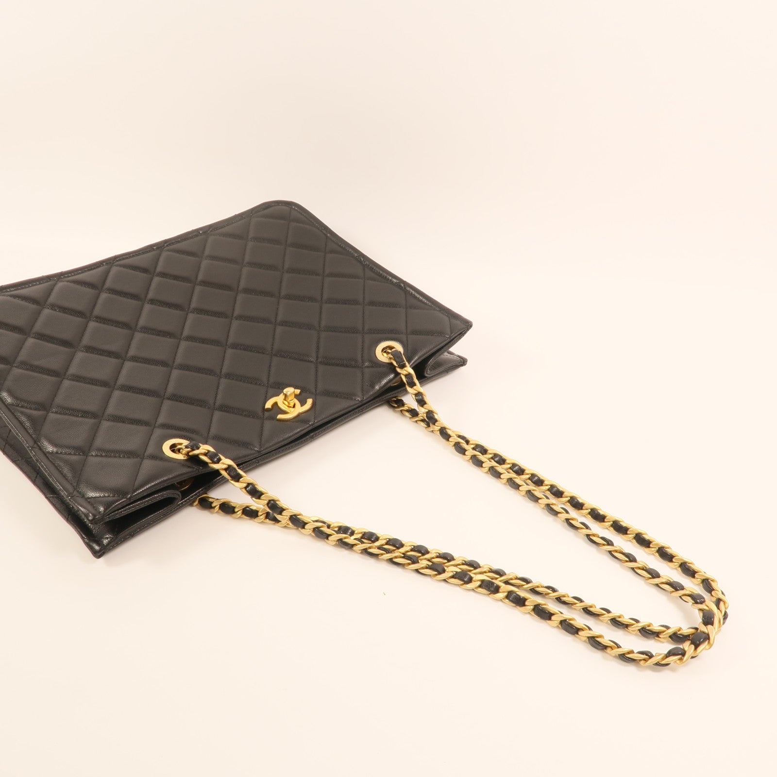 CHANEL 牛皮皮革Quilted Timeless CC Chain Tote金扣鏈帶肩背袋