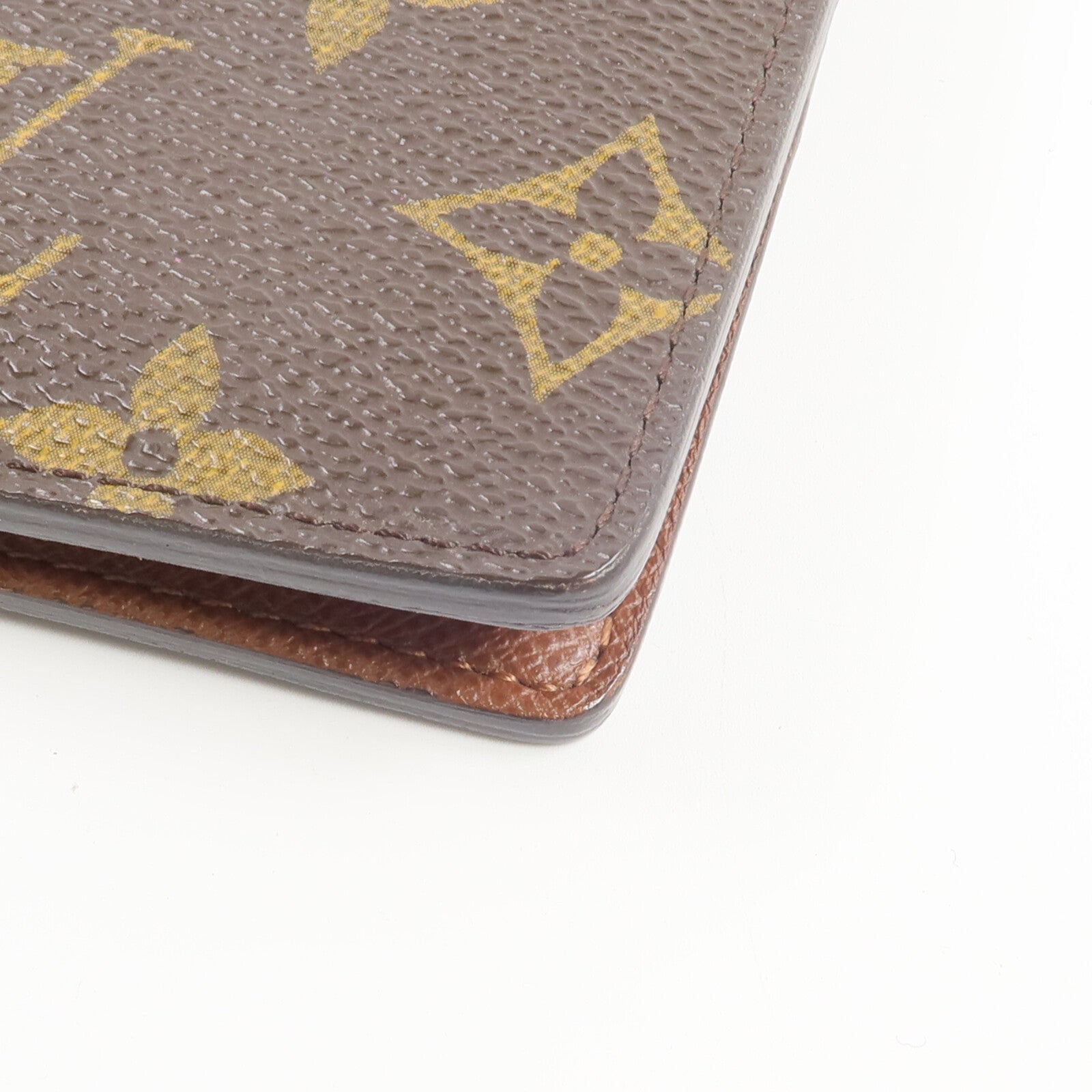 LOUIS VUITTON Monogram Passport Case護照套