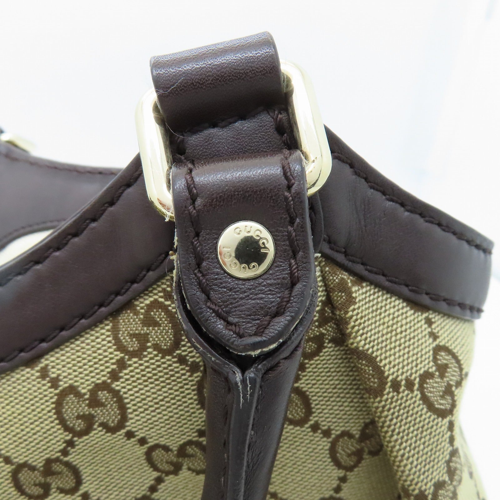 GUCCI 【激減優惠】帆布Shoulder Bag金扣肩背袋啡色