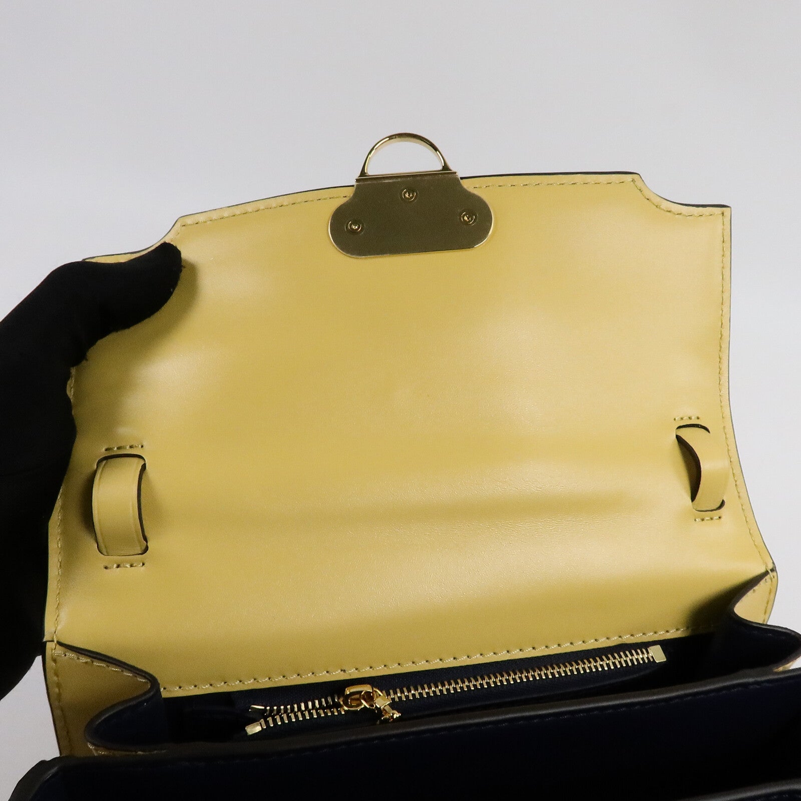 LOUIS VUITTON 牛皮皮革Orsay MM肩背袋