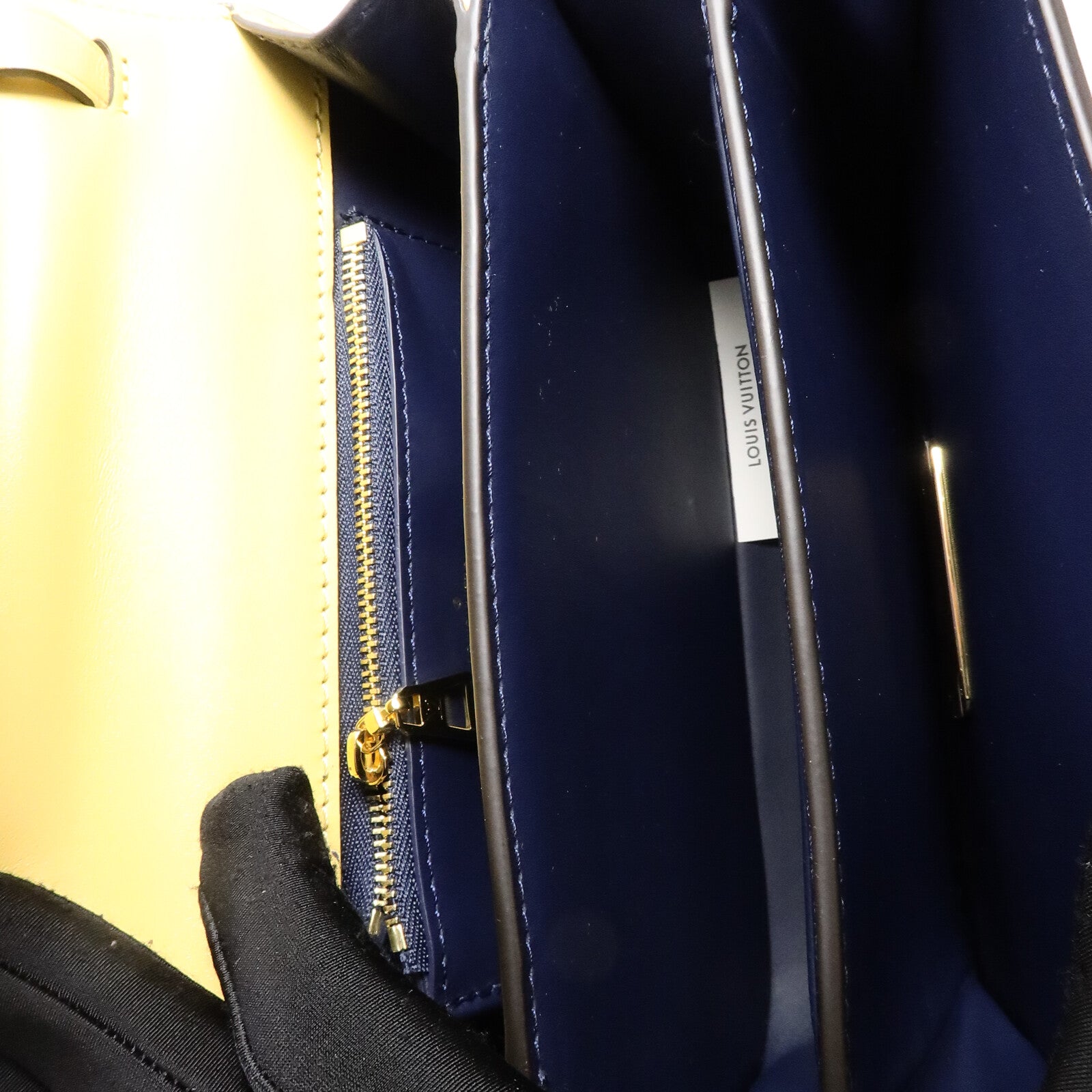 LOUIS VUITTON 牛皮皮革Orsay MM肩背袋