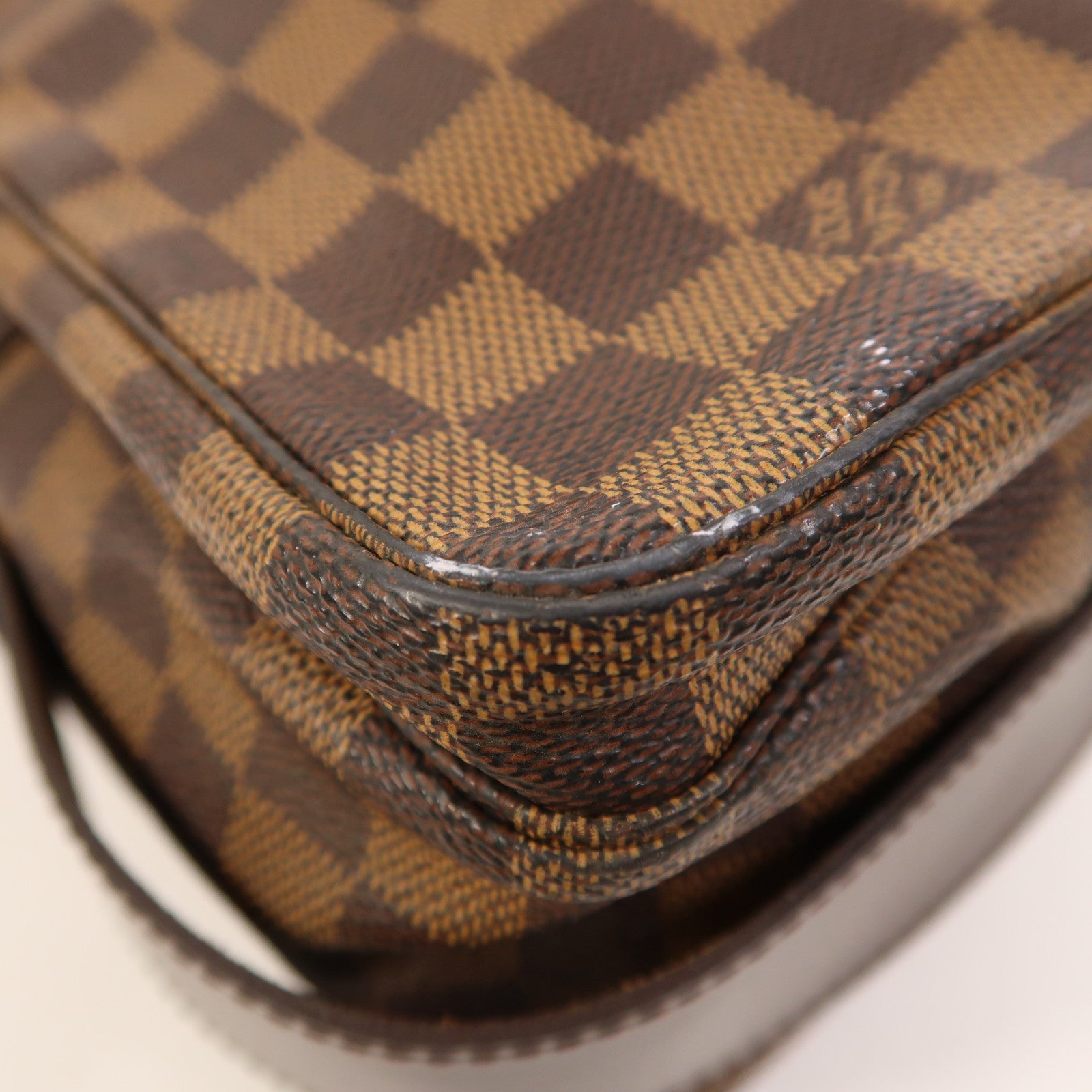 LOUIS VUITTON Damier Naviglio金扣肩背袋