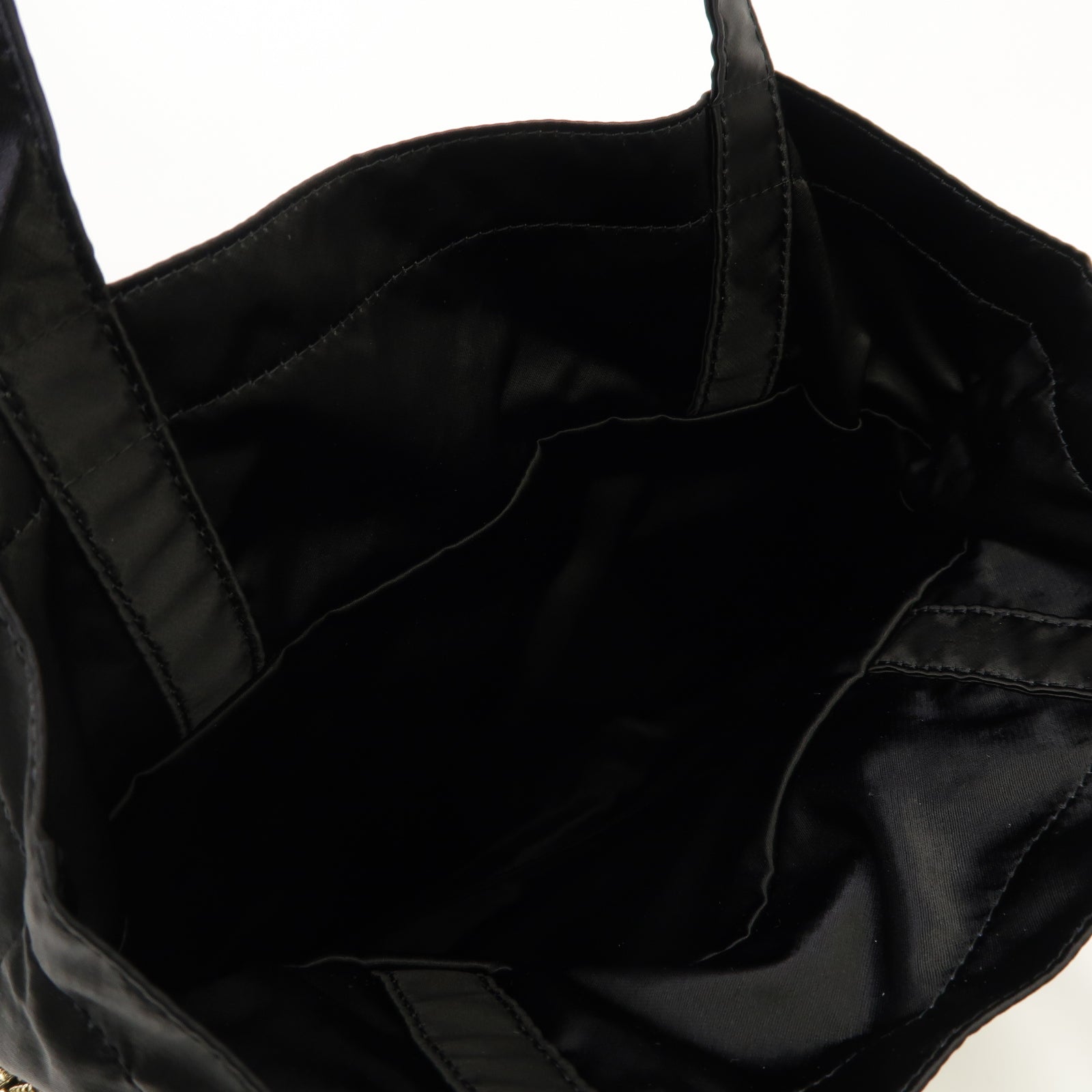 CHANEL 尼龍Pouch/Tote Bag金扣手拿包/手挽兩用袋黑色