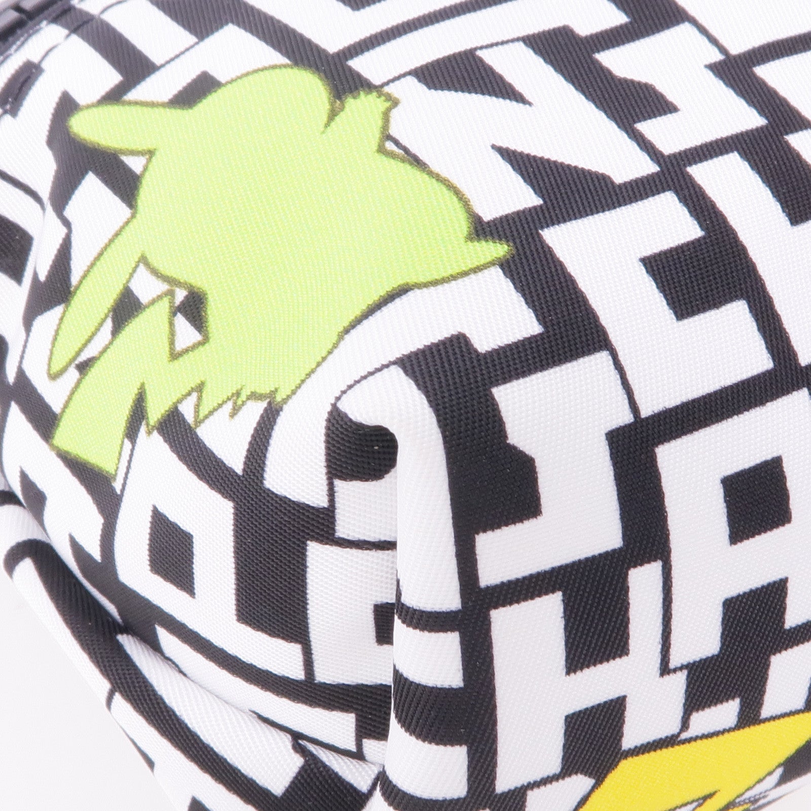 Longchamp 尼龍Pokemon Pouch銀扣手拿包