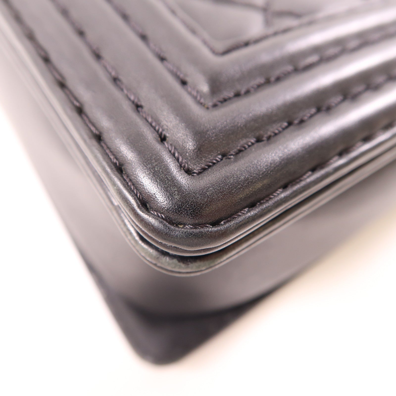 CHANEL CC SHW Boy 30 Crossbody Chain Shoulder Bag Leather