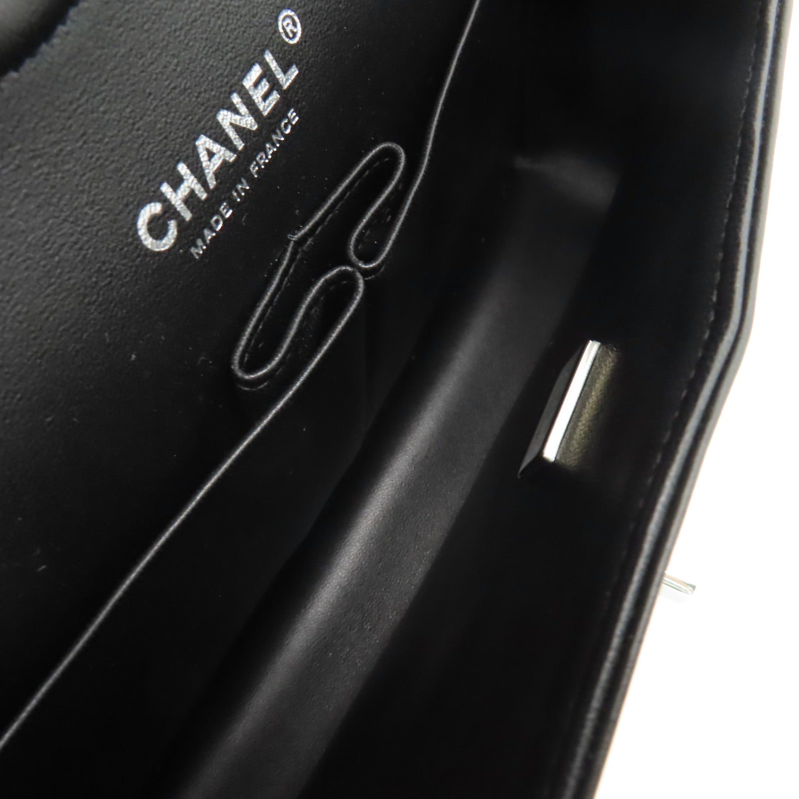 CHANEL 【激減優惠】斜紋牛皮皮革Chain Shoulder銀扣鏈帶肩背袋黑色