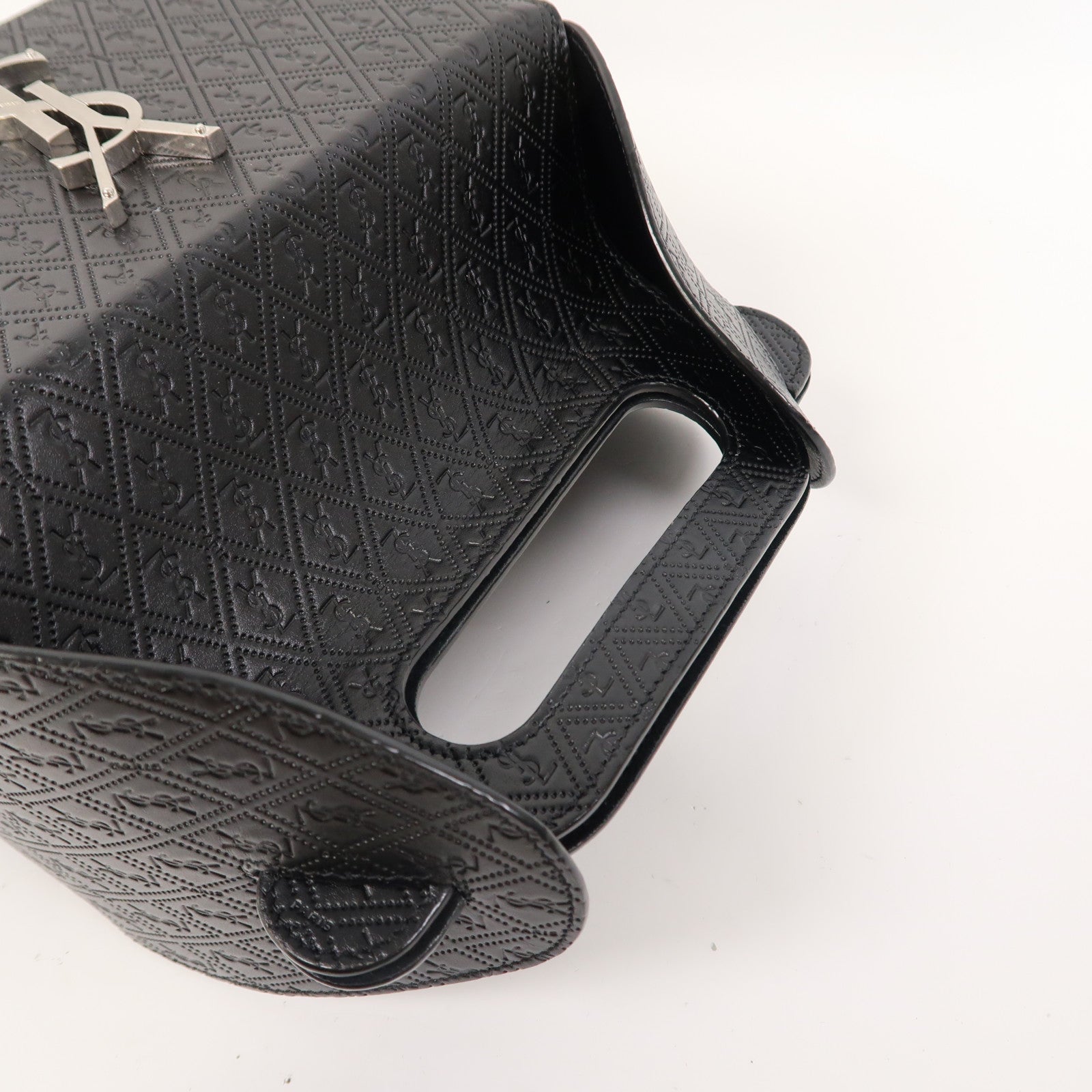 SAINT LAURENT 牛皮皮革Handbag銀扣手挽袋黑色