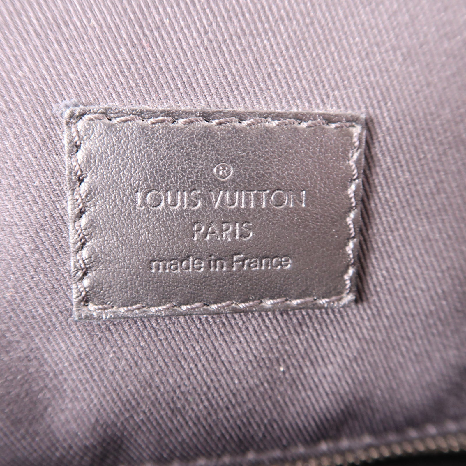 LOUIS VUITTON Monogram Eclipse Christopher MM銀扣背包