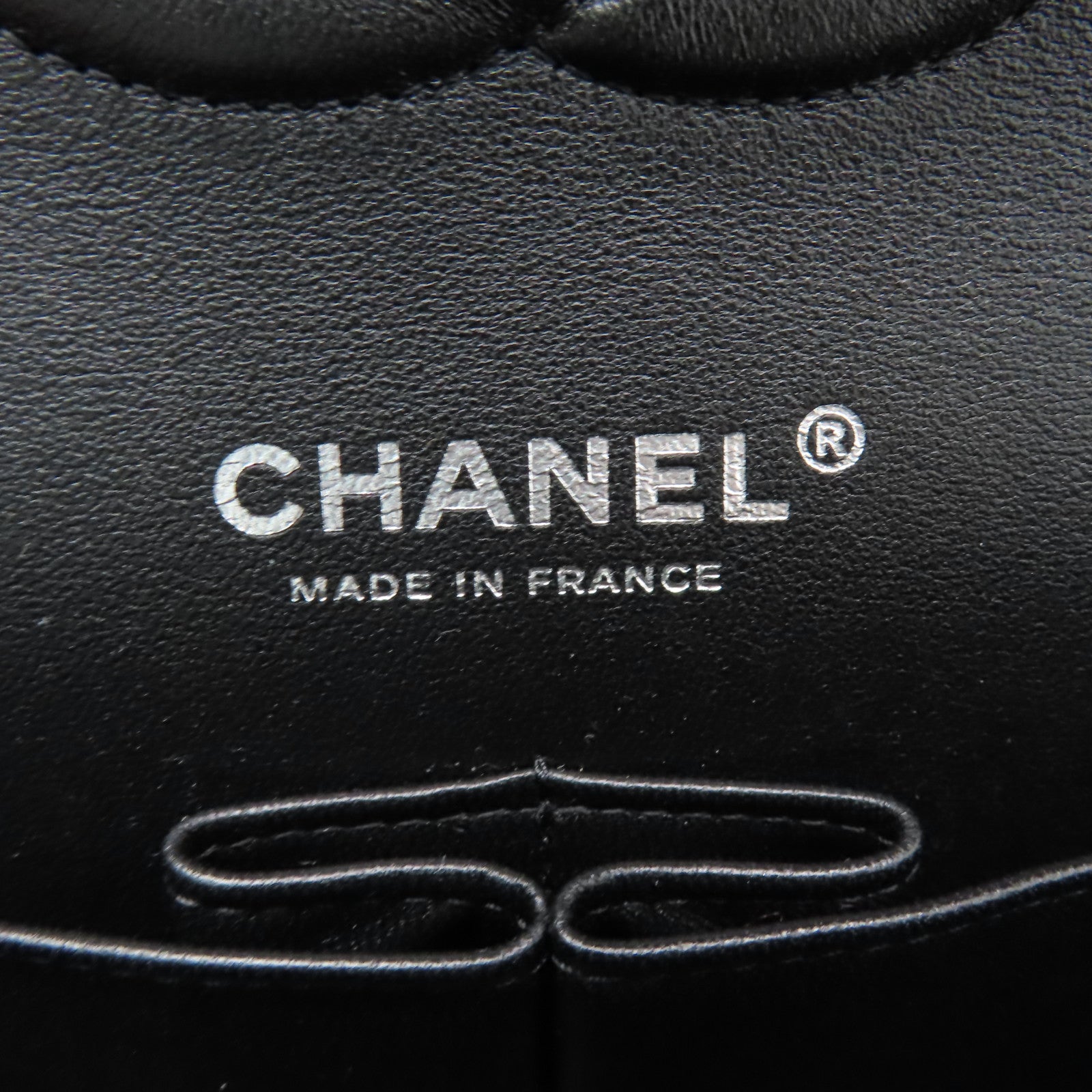 CHANEL 【激減優惠】斜紋牛皮皮革Chain Shoulder銀扣鏈帶肩背袋黑色