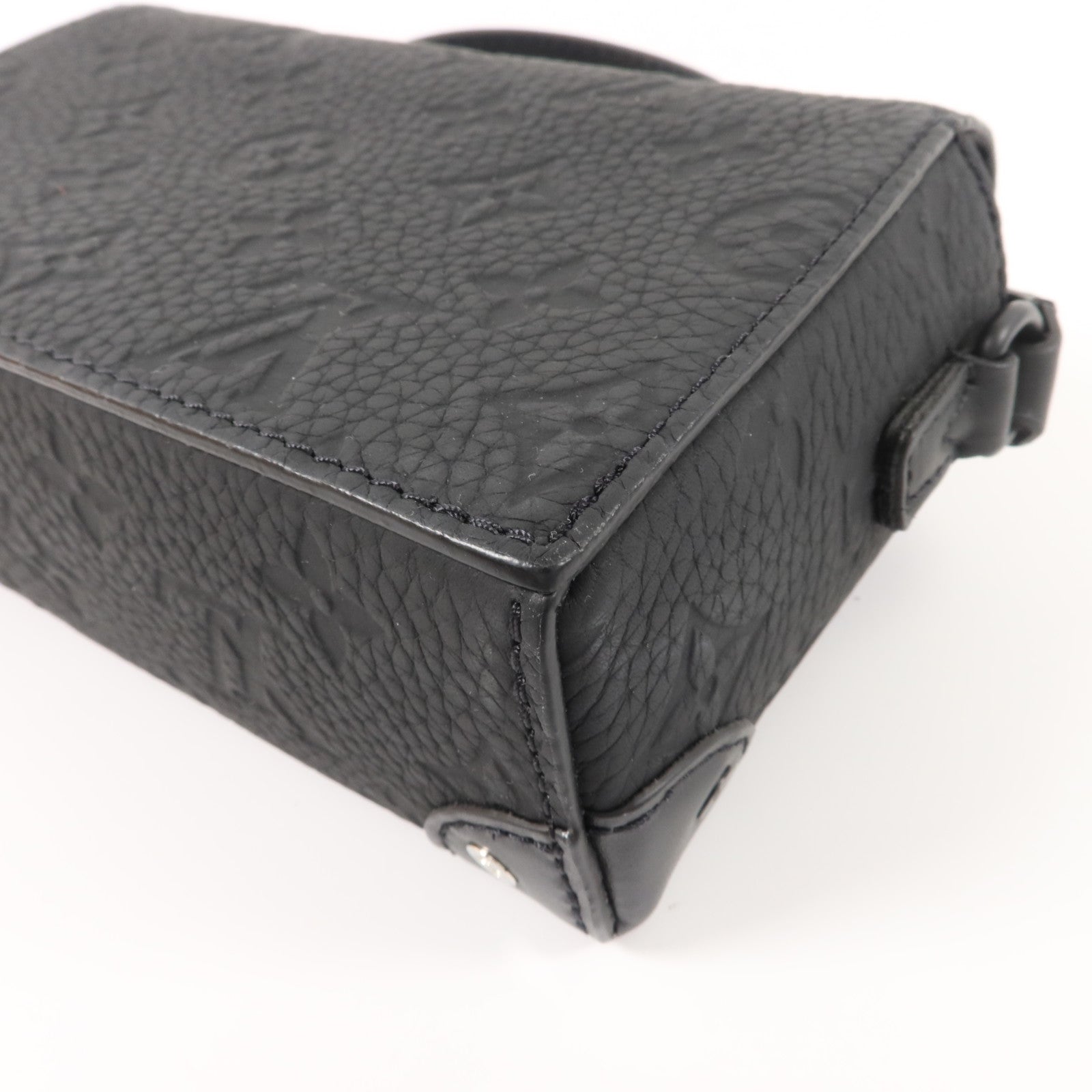 LOUIS VUITTON Monogram Taurillon Steamer Wearable Wallet肩背袋