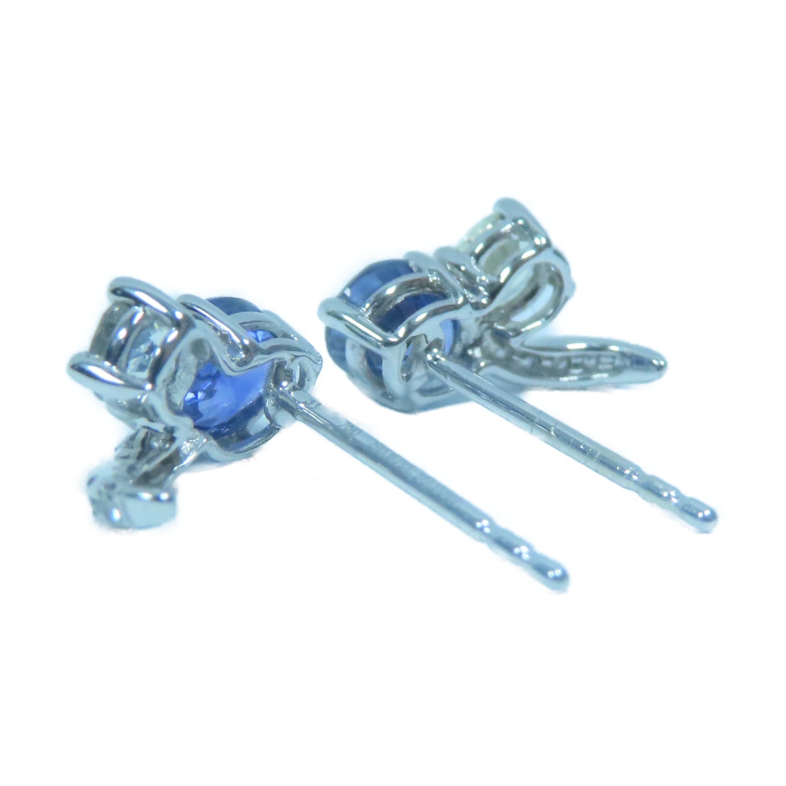 JEWELRY **【激減優惠】18K白金Sapphire Diamond Earrings 1.34ct藍寶石/0.06ct鑽石耳環銀色/藍色