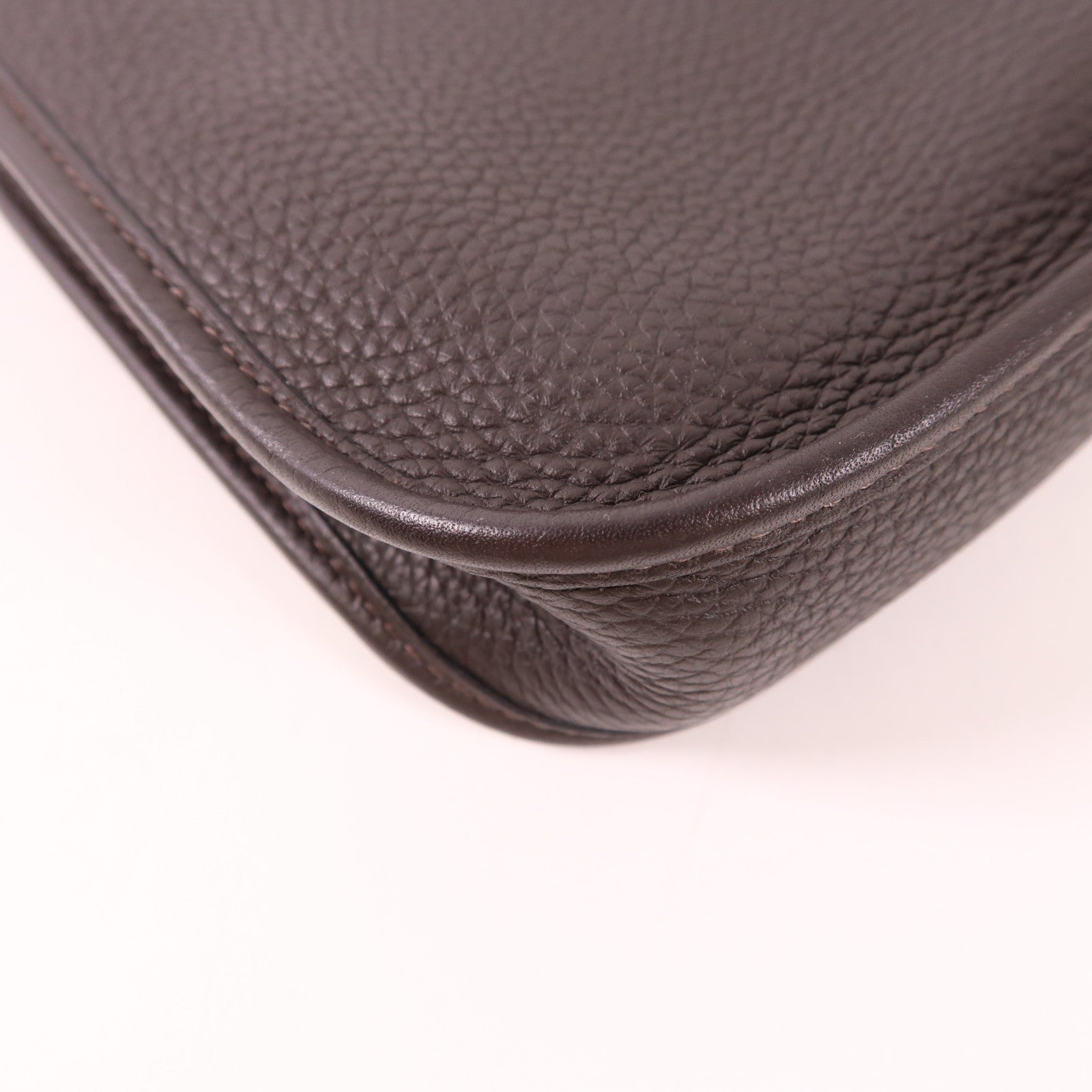 HERMES 【激減優惠】Clemence皮革Evelyne TPM銀扣肩背袋Ebene