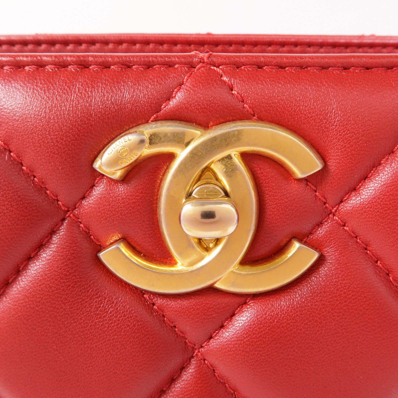 CHANEL CC GHW Materasse Chain Shoulder Bag Calfskin Leather Red