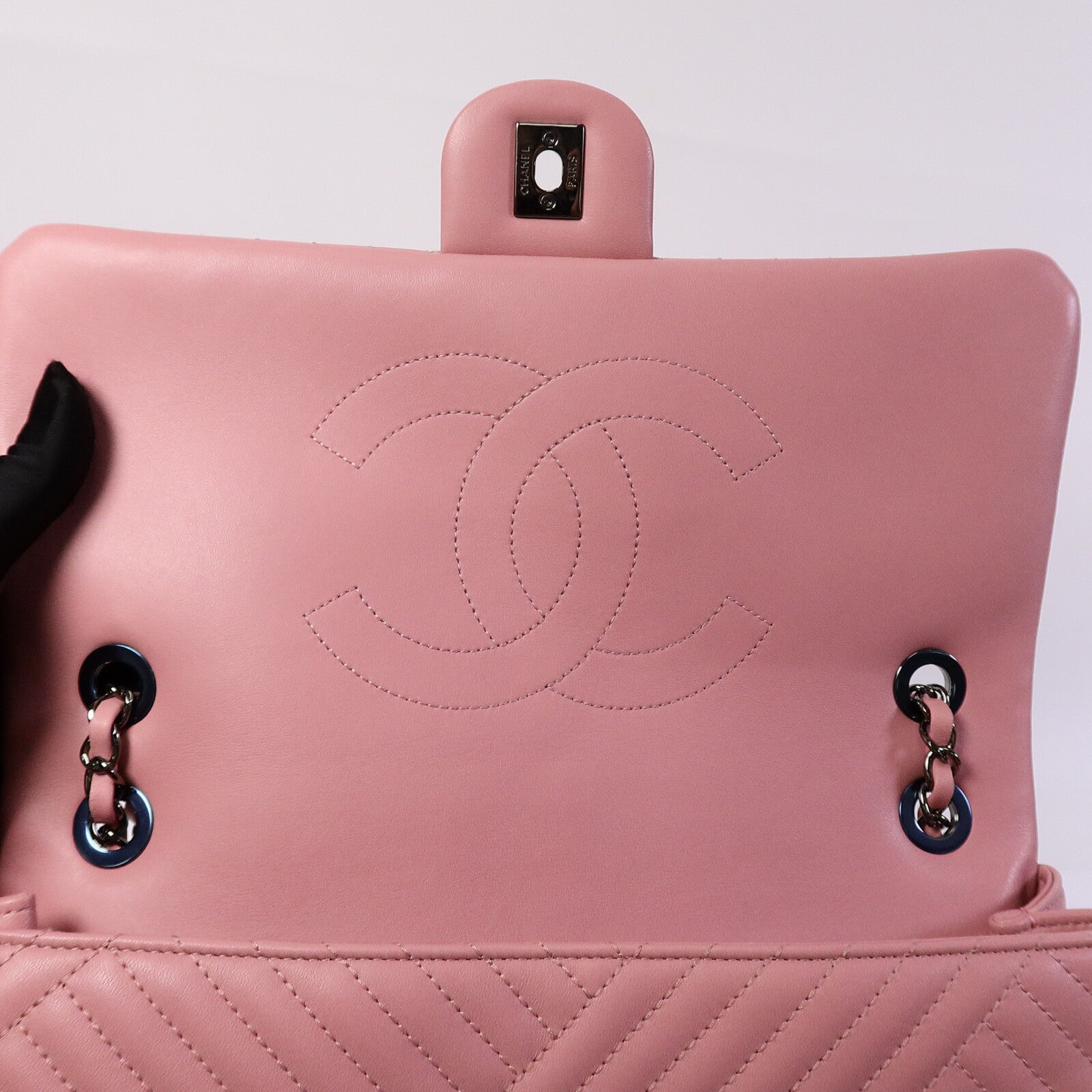 CHANEL 牛皮皮革Chain Shoulder Bag鏈帶肩背袋