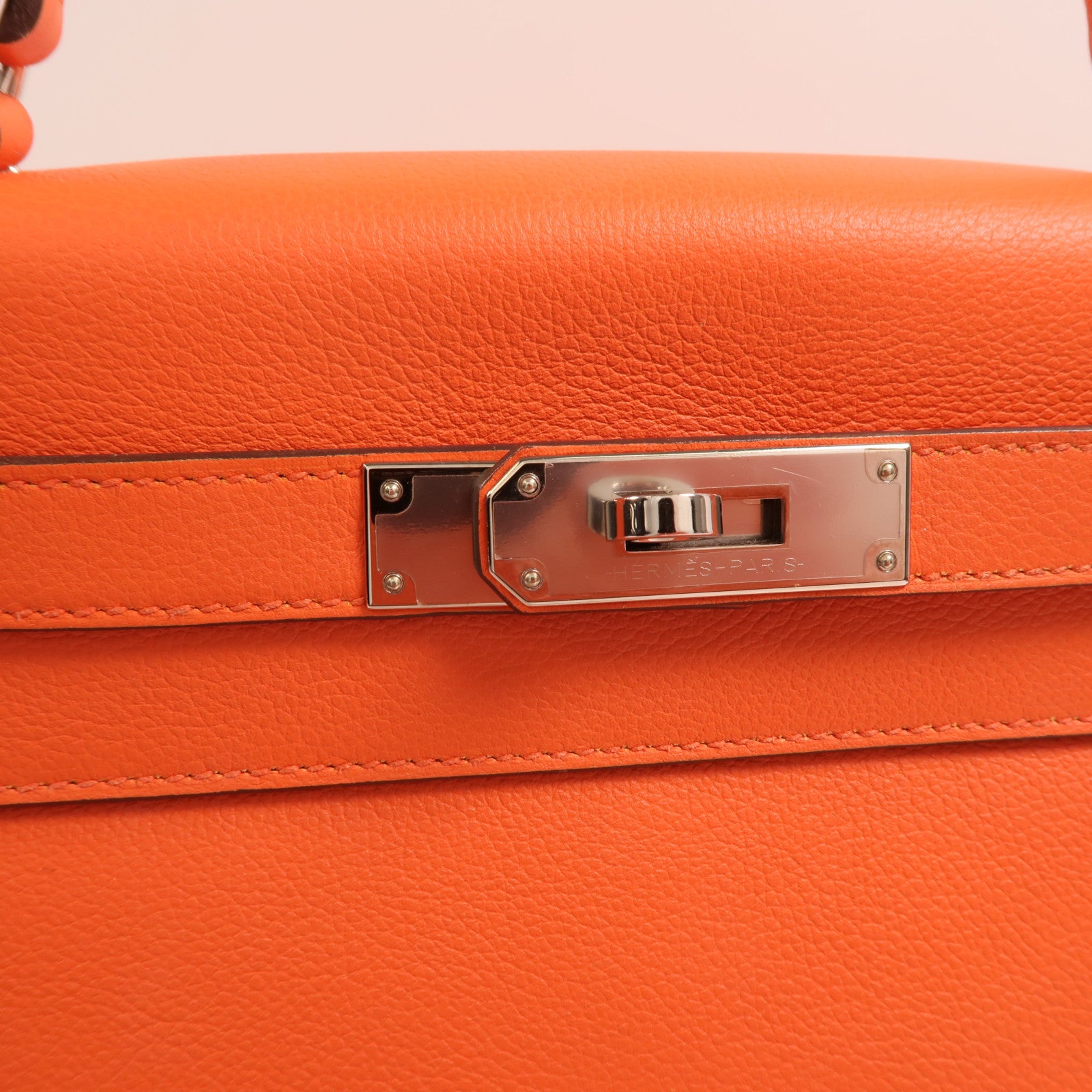 HERMES Evercolor皮革Kelly 28銀扣手挽肩背兩用袋Rose Texas