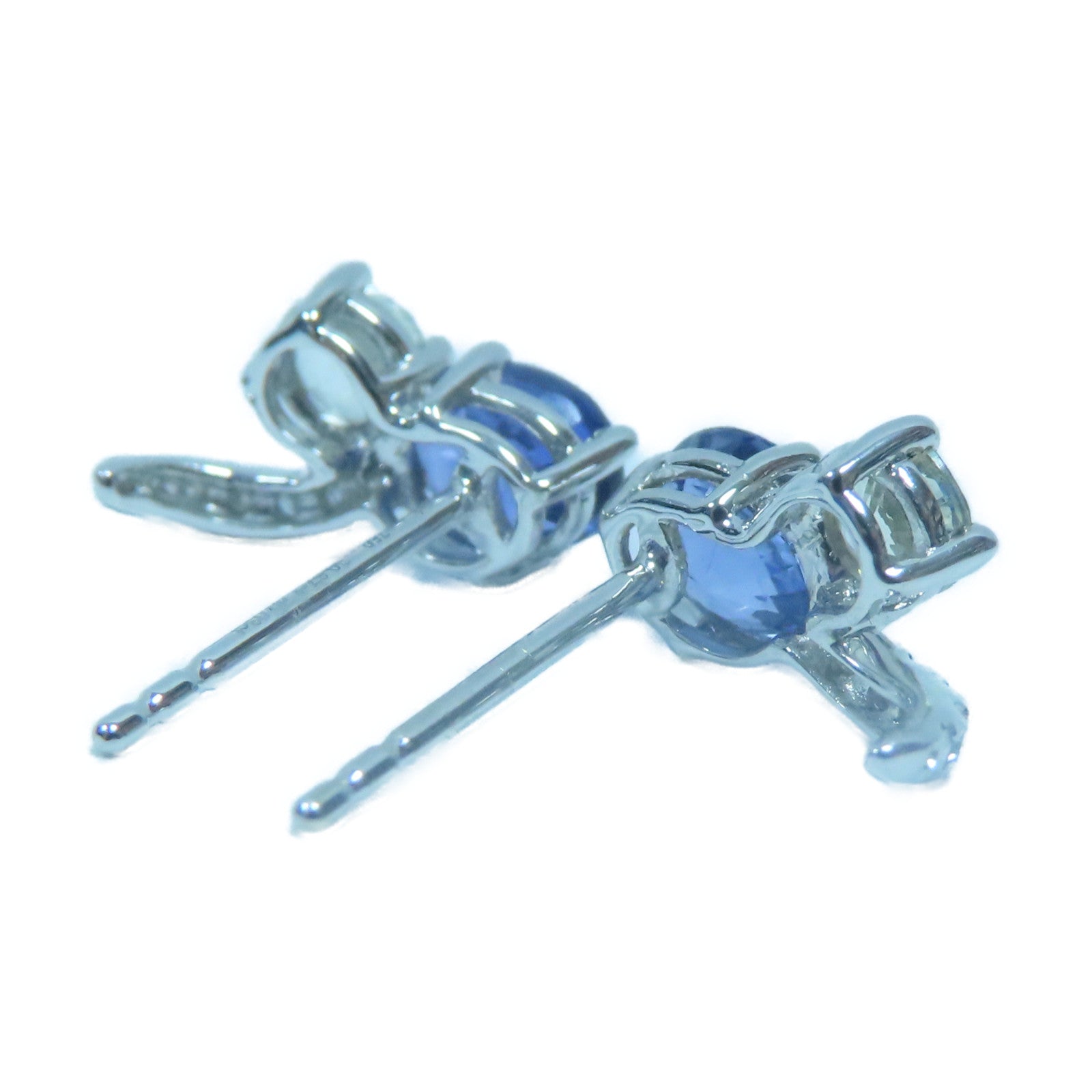JEWELRY **【激減優惠】18K白金Sapphire Diamond Earrings 1.34ct藍寶石/0.06ct鑽石耳環銀色/藍色