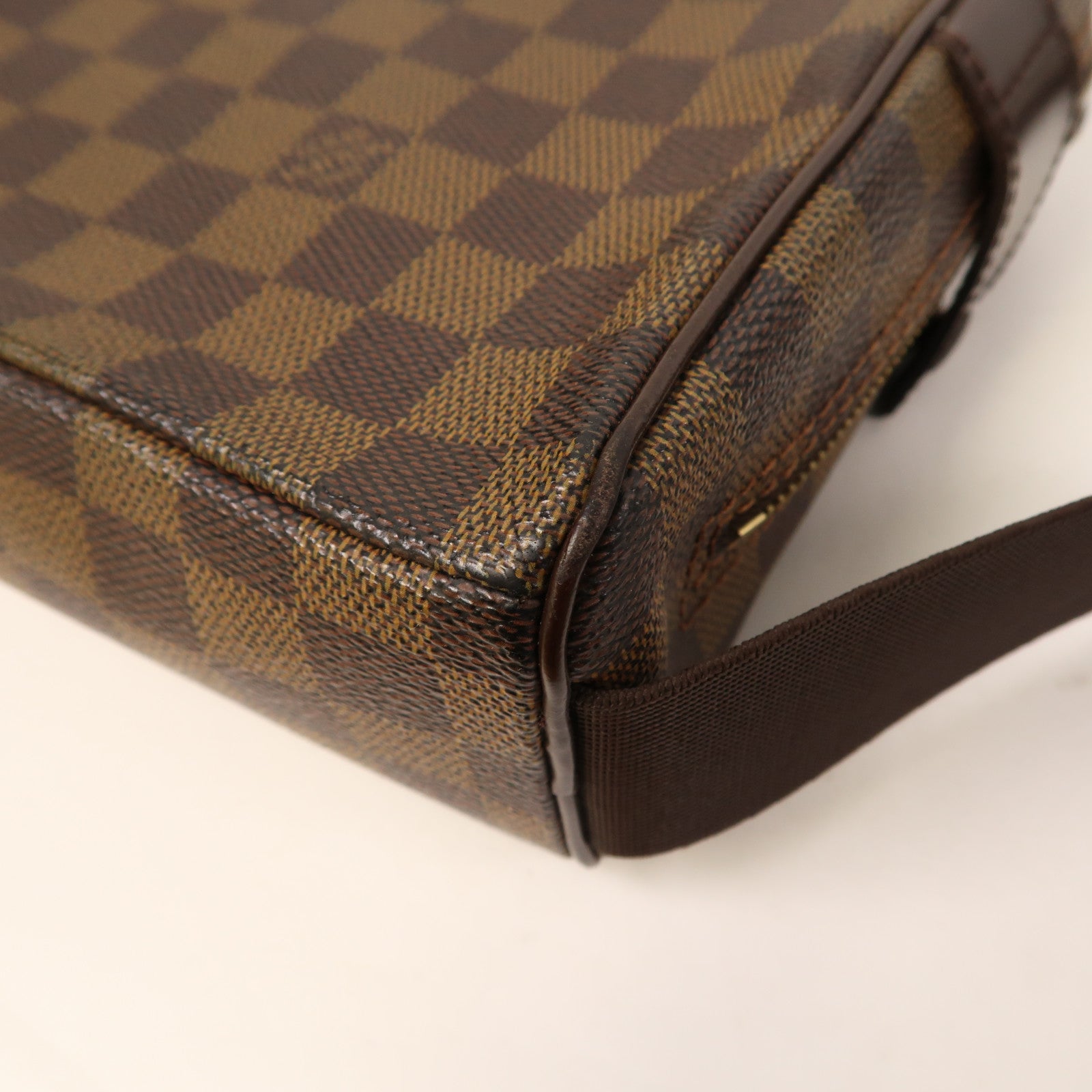 LOUIS VUITTON Damier Olav PM金扣肩背袋啡色