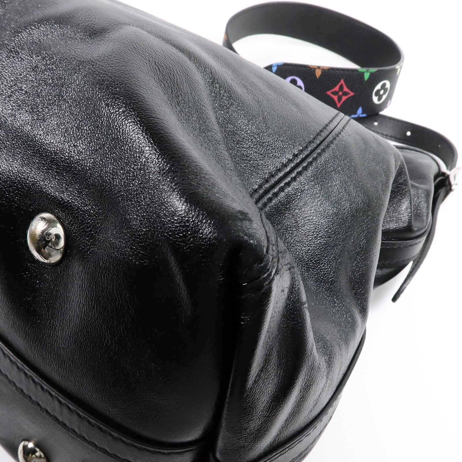 LOUIS VUITTON 羊皮皮革LVxTM Carryall Vibe MM肩背袋