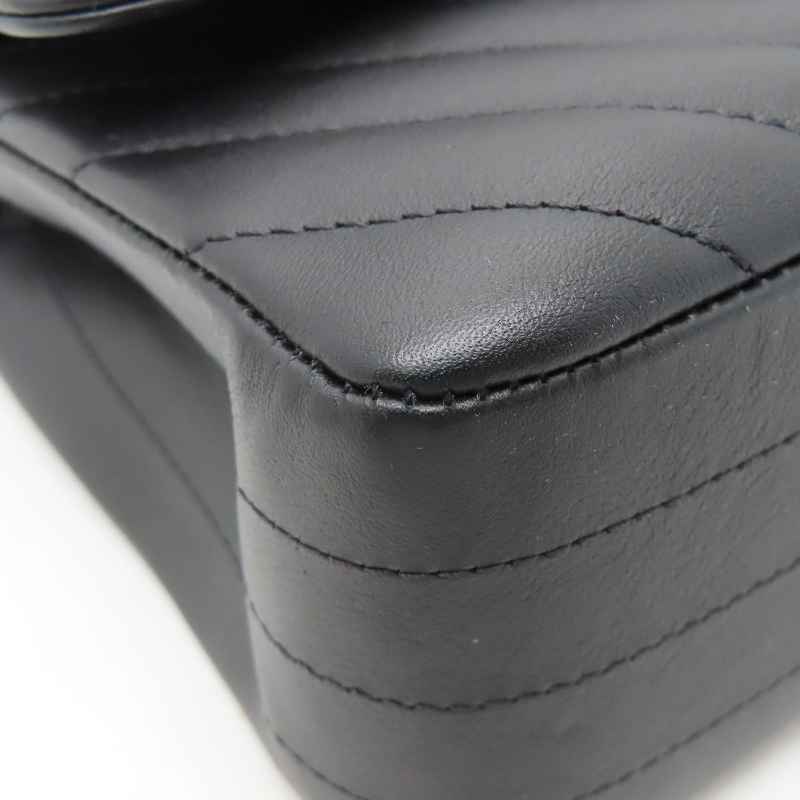 CHANEL 【激減優惠】斜紋牛皮皮革Chain Shoulder銀扣鏈帶肩背袋黑色