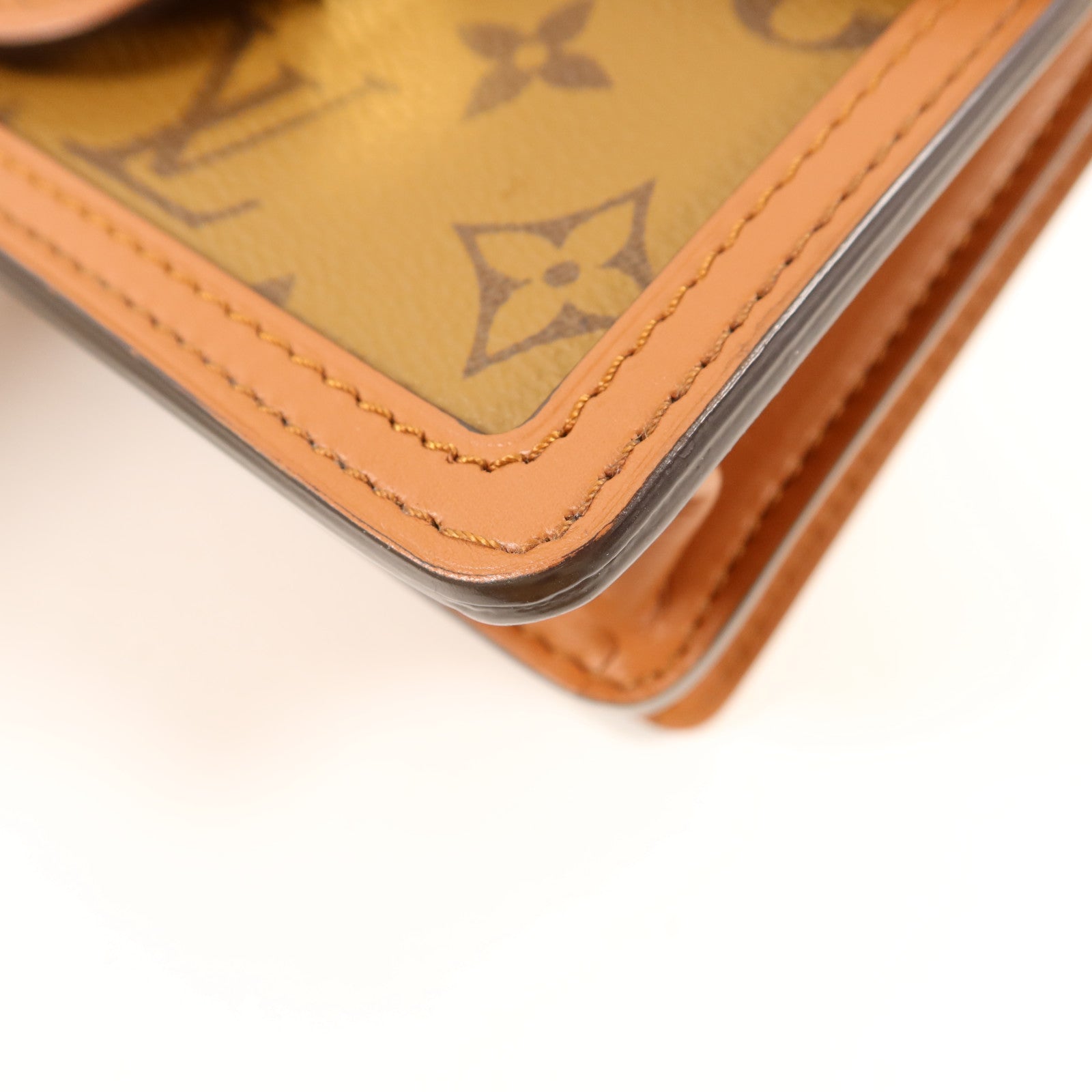 LOUIS VUITTON Monogram Reverse Mini Dauphine金扣肩背袋