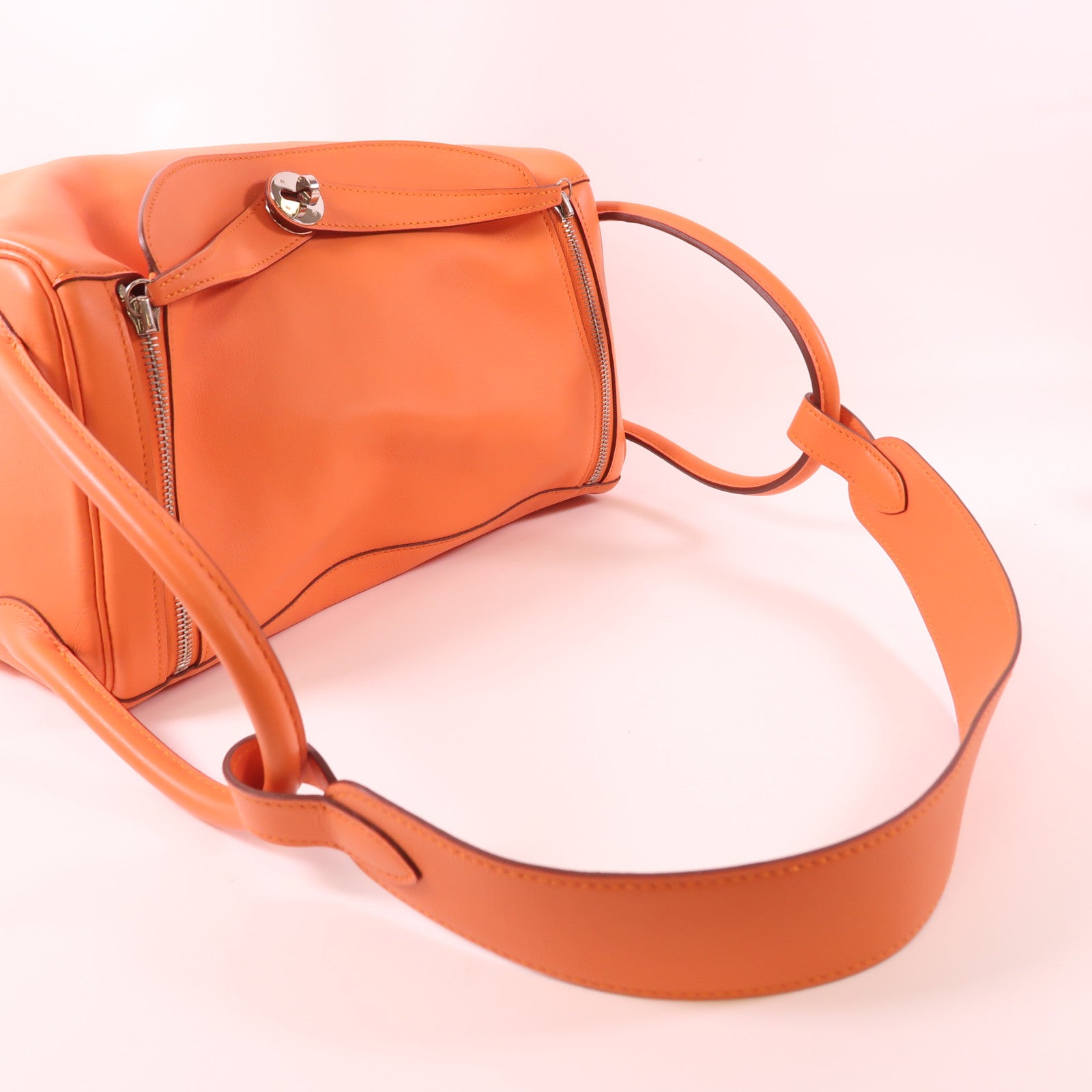 HERMES 【激減優惠】Swift皮革Lindy 34銀扣手挽肩背兩用袋Crevette