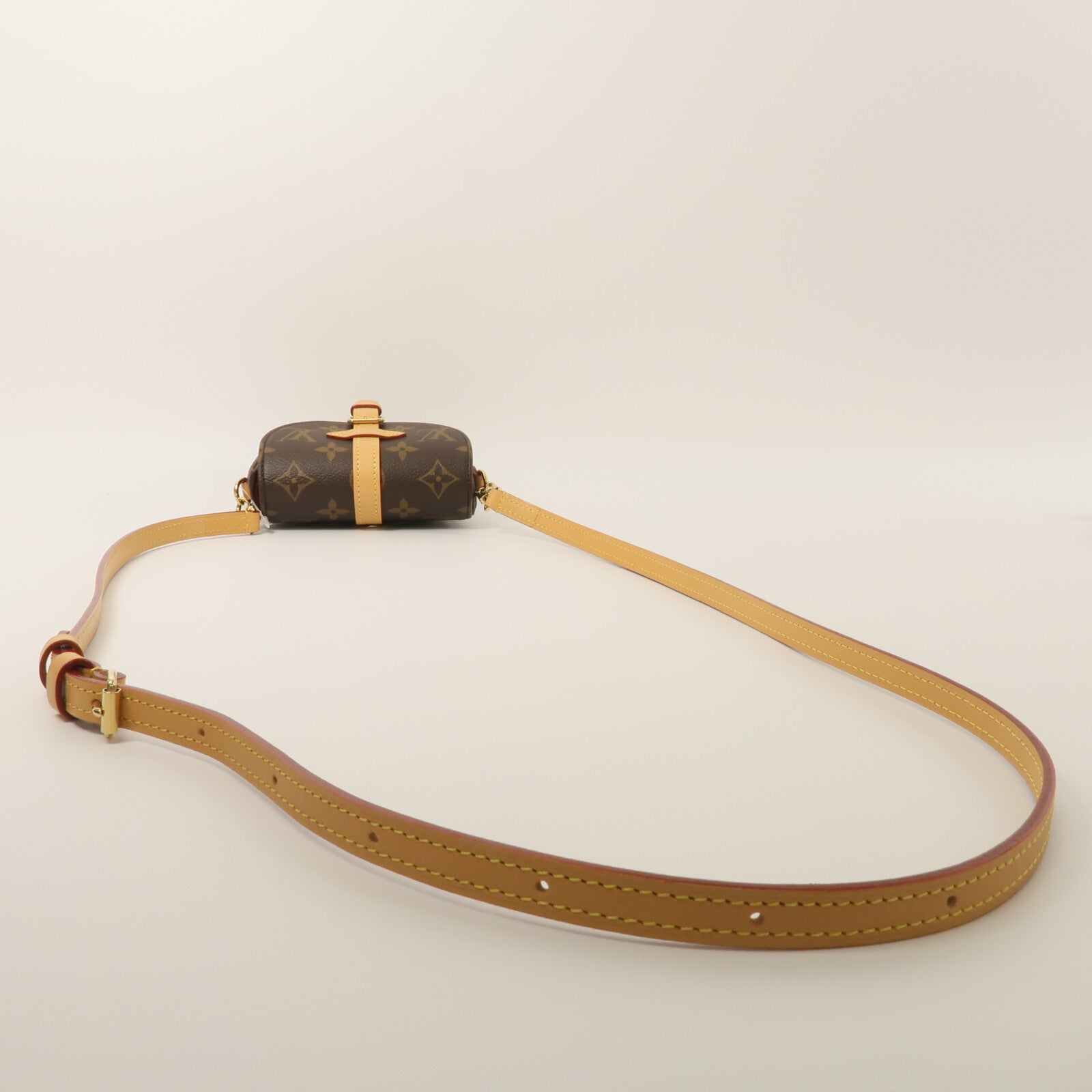 LOUIS VUITTON Monogram Micro Chantilly肩背袋