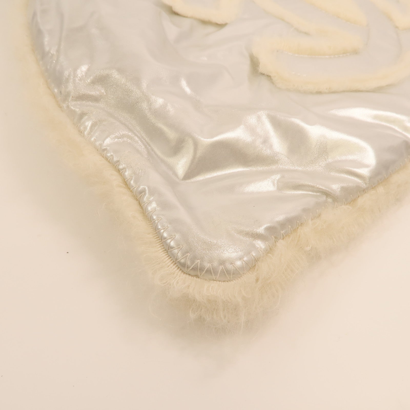 CHANEL PVC/羊毛Vinyl Mohair CC Bonbons Tote銀扣鏈帶肩背袋