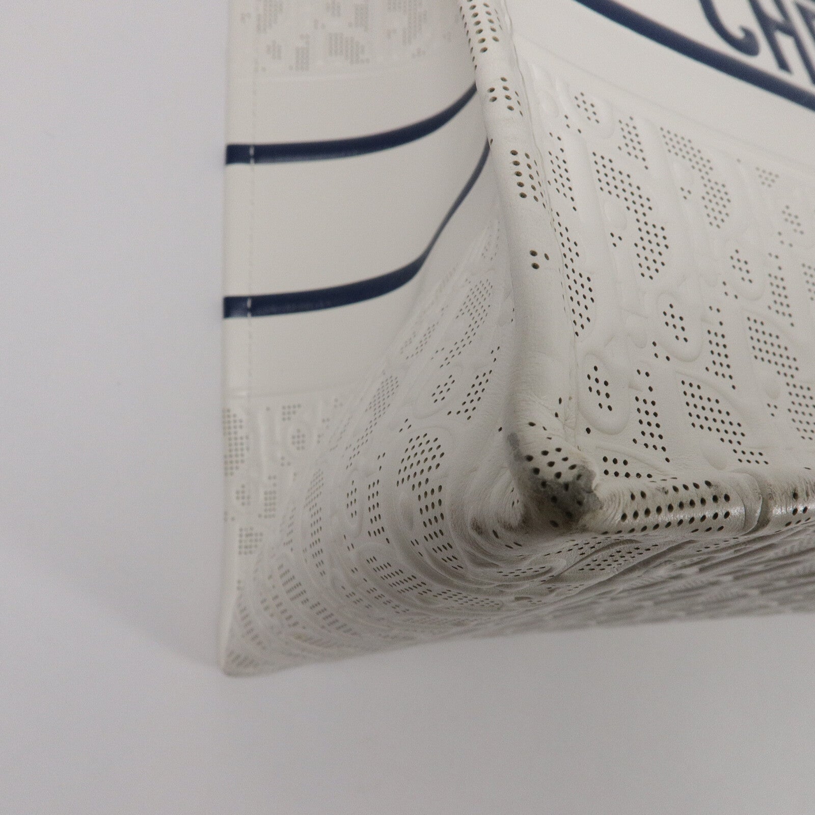 Dior 牛皮皮革Book Tote Medium手挽袋