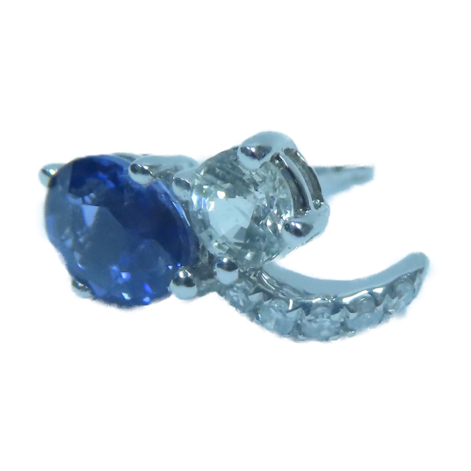 JEWELRY **【激減優惠】18K白金Sapphire Diamond Earrings 1.34ct藍寶石/0.06ct鑽石耳環銀色/藍色