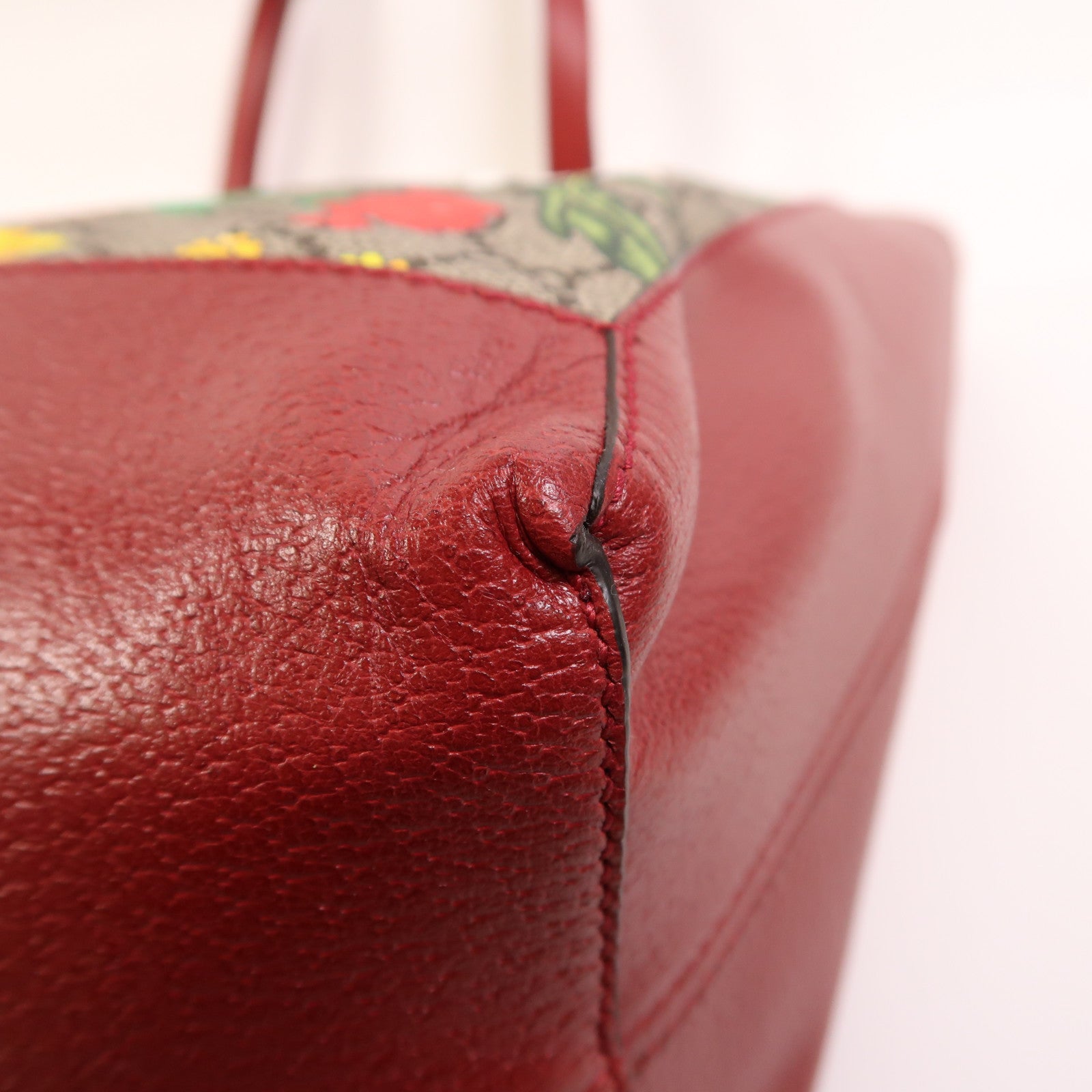 GUCCI 塗層帆布Shoulder Bag金扣肩背袋