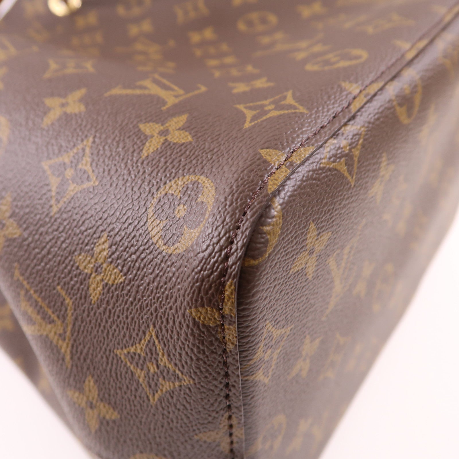 LOUIS VUITTON Monogram NeoNoe MM金扣肩背袋棕色