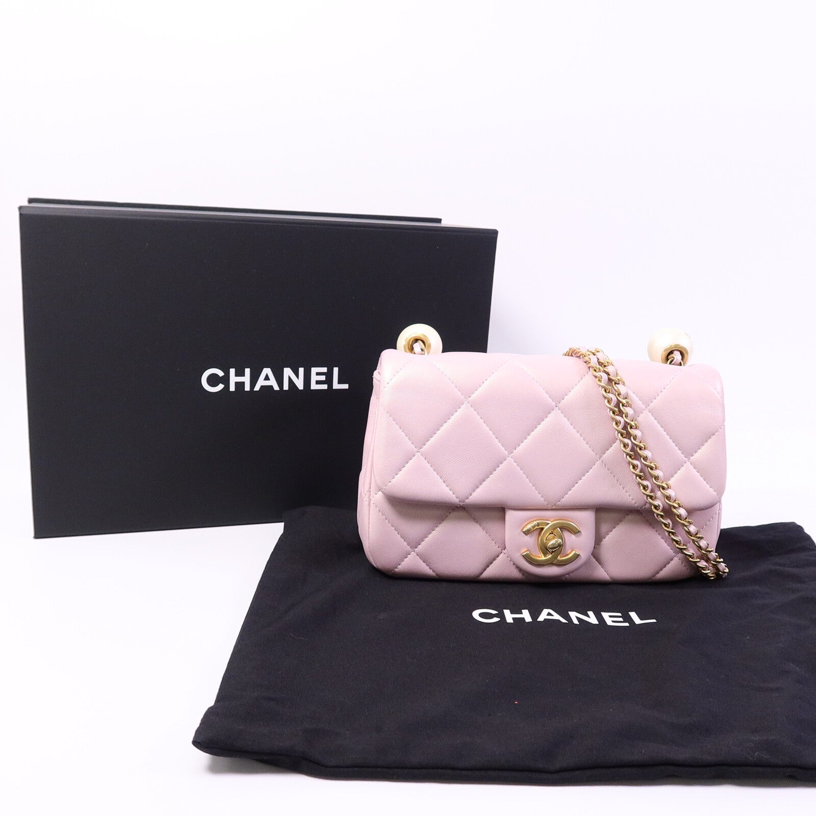 CHANEL 羊皮皮革Pearl Crush Mini Flap Bag鏈帶肩背袋