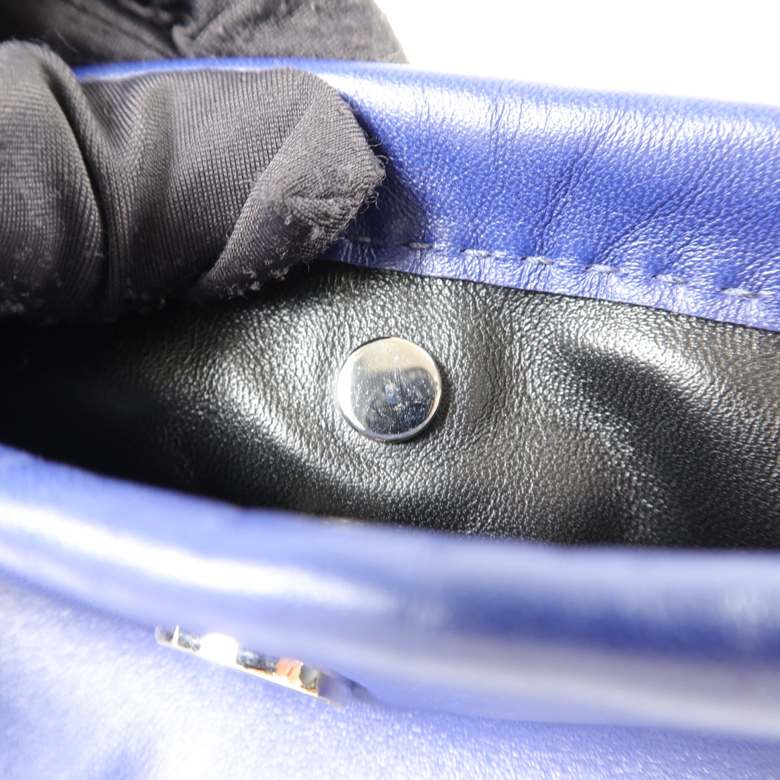 HERMES Milo/Swift皮革Pilo Pouch手拿包Bleu Encre
