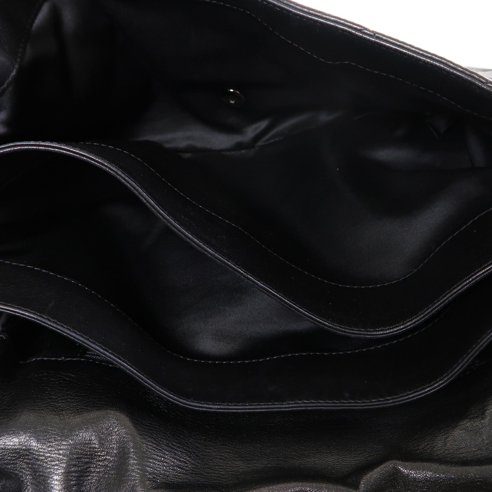 CHANEL 菱格羊皮皮革Chain Shoulder銀扣鏈帶肩背袋黑色