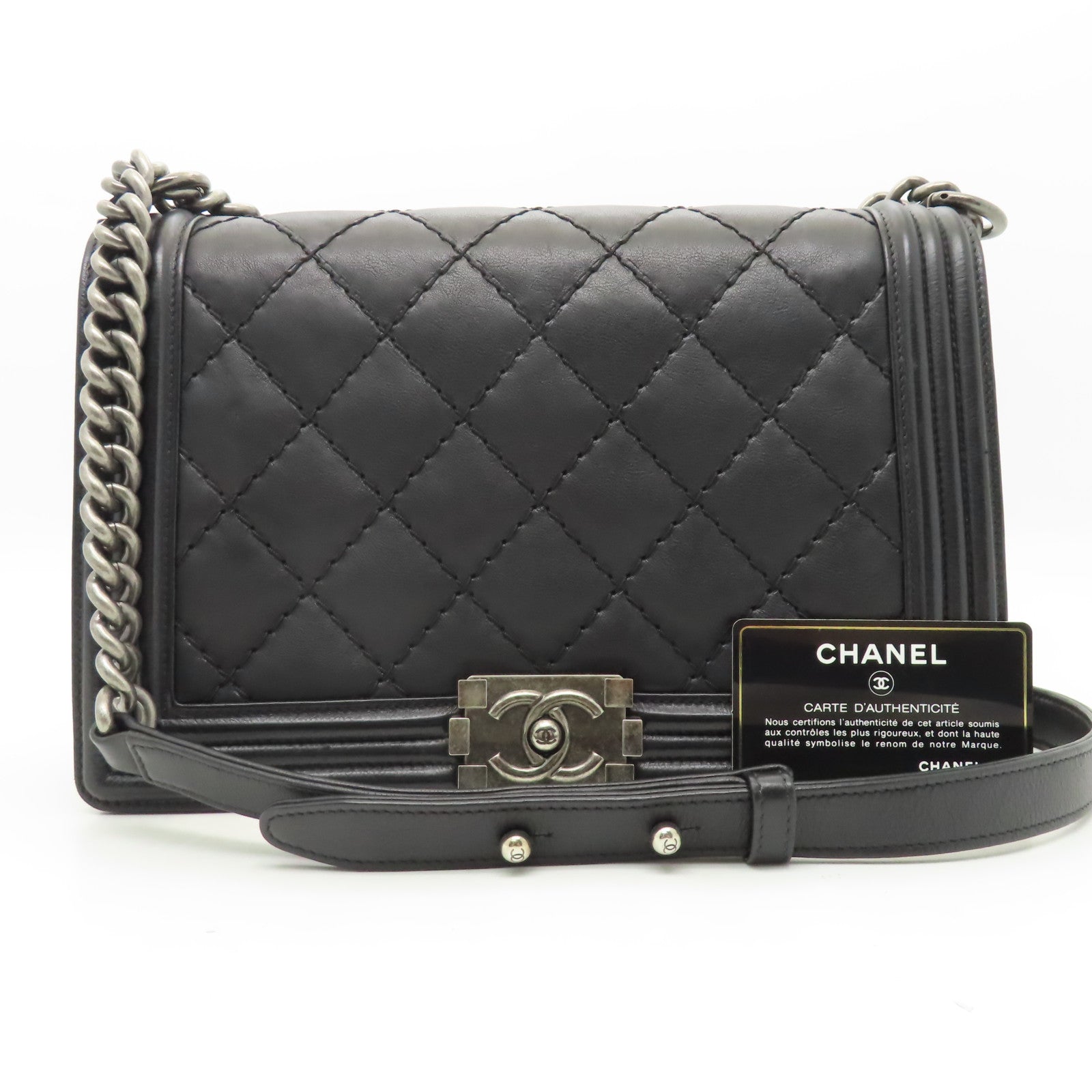 CHANEL **【激減優惠】菱格羊皮皮革Boy Shoulder Bag銀扣鏈帶肩背袋黑色
