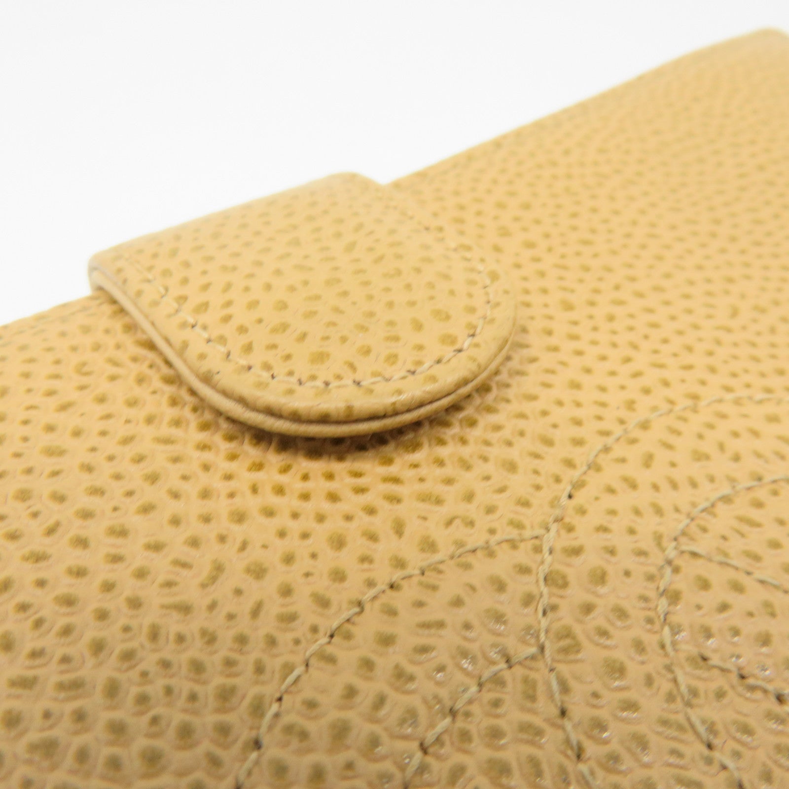 CHANEL Caviar Leather Long Wallet Gold Buckle Long Wallet Apricot