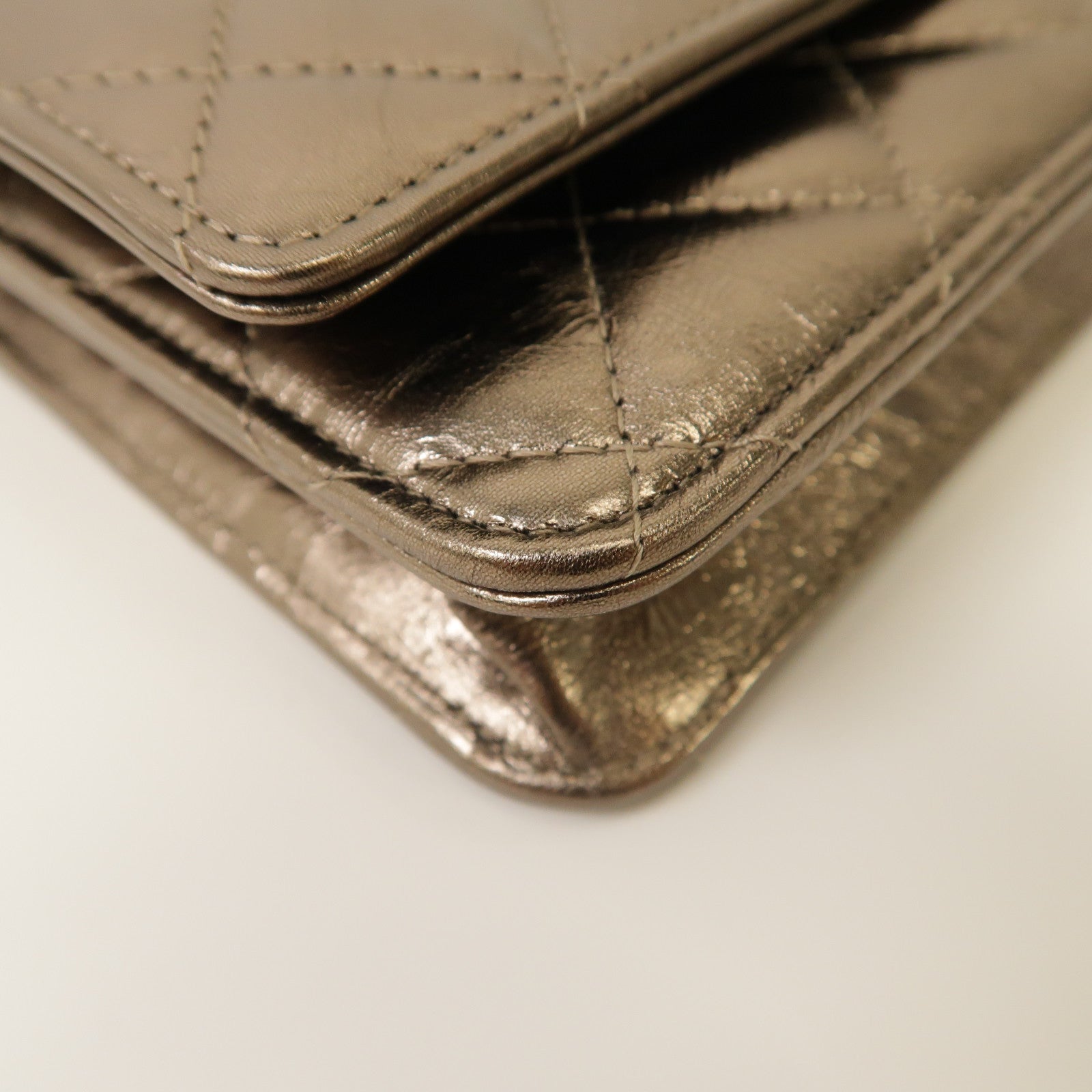 CHANEL 菱格皮革2.55 Wallet On Chain銀扣鏈帶肩背袋金色