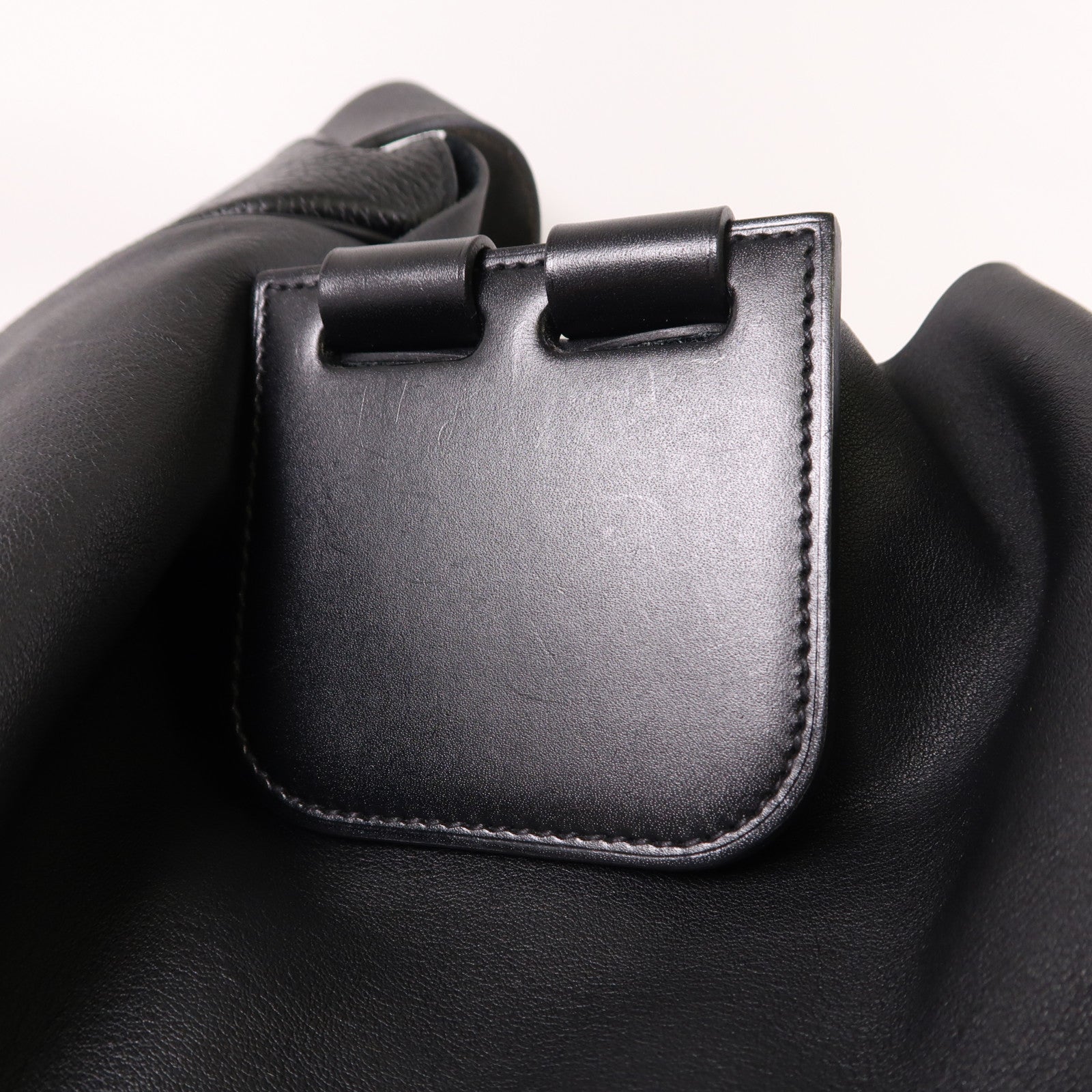 HERMES Clemence皮革Virevolte銀扣肩背袋Noir