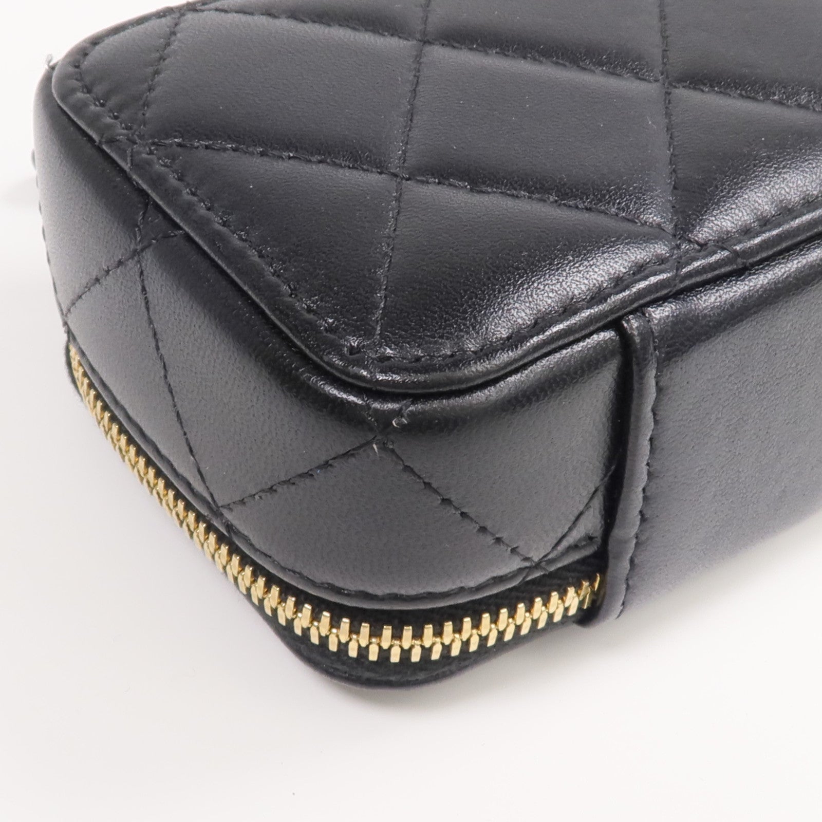 CHANEL 羊皮皮革Clutch with Chain金扣鏈帶肩背袋
