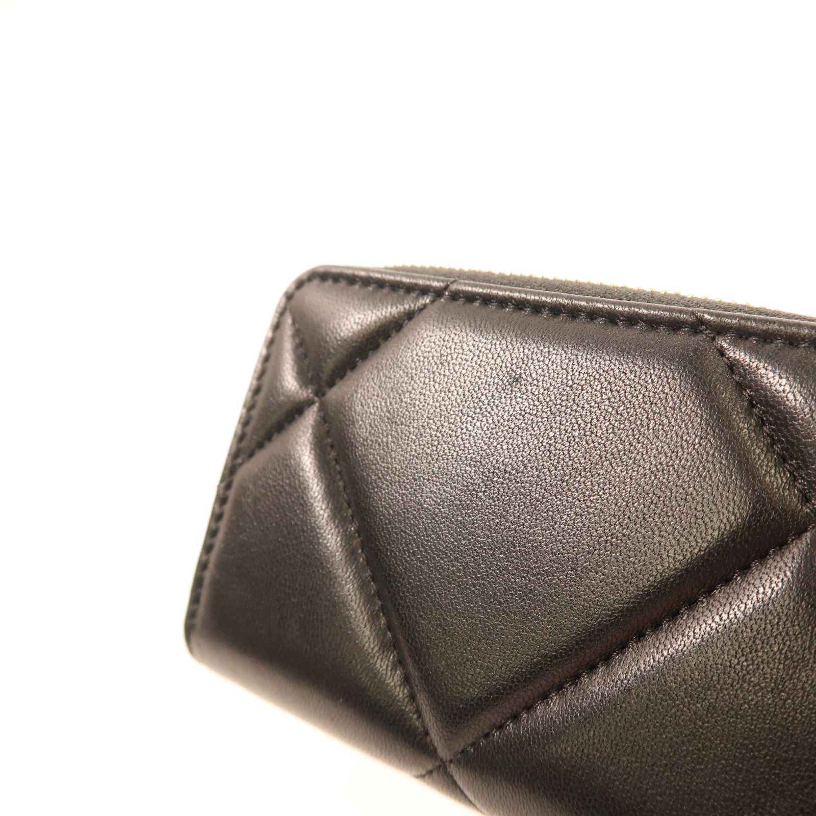 CHANEL 羊皮皮革Chanel 19 Card Case金扣卡片套