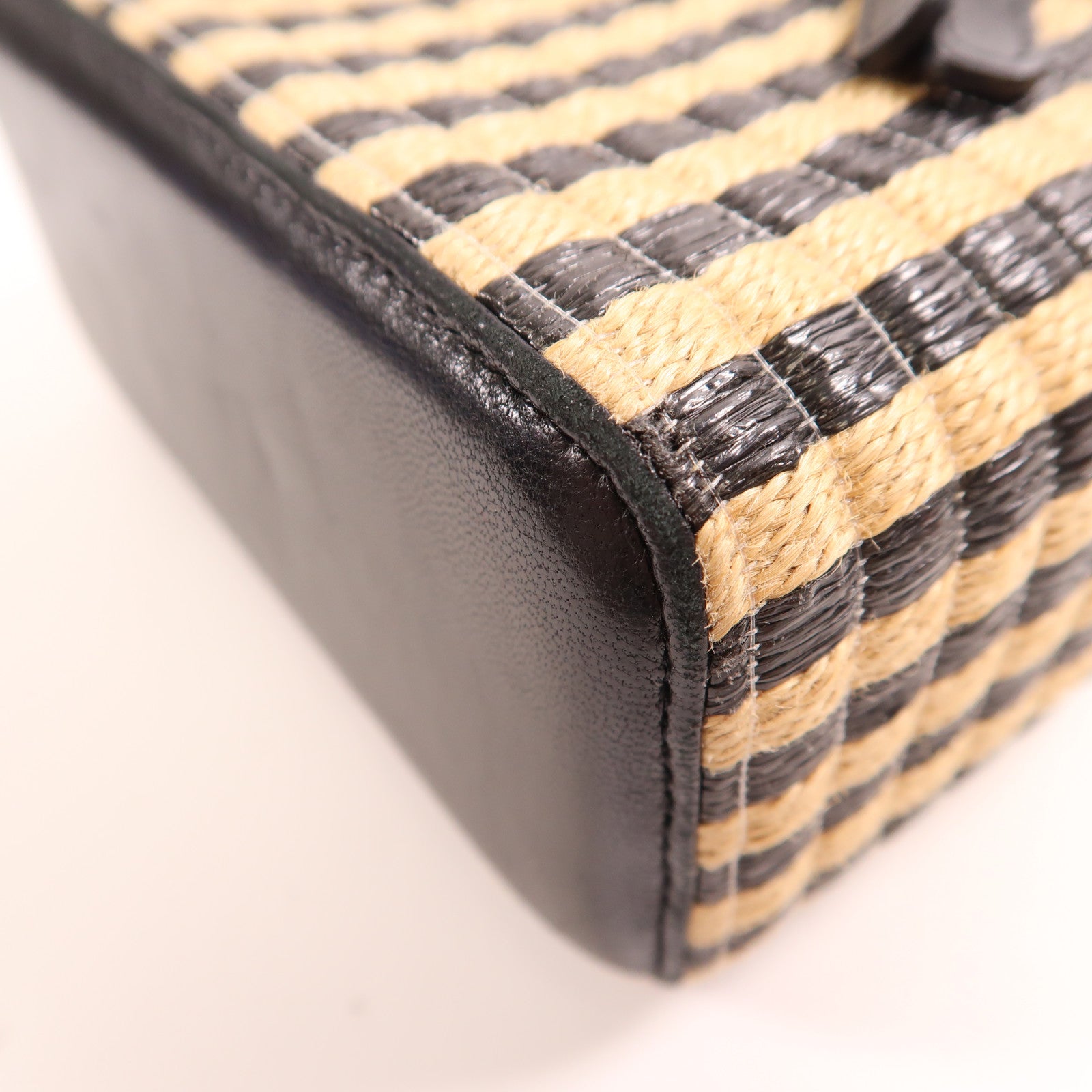 CHANEL 酒椰Vanity Case金扣鏈帶肩背袋