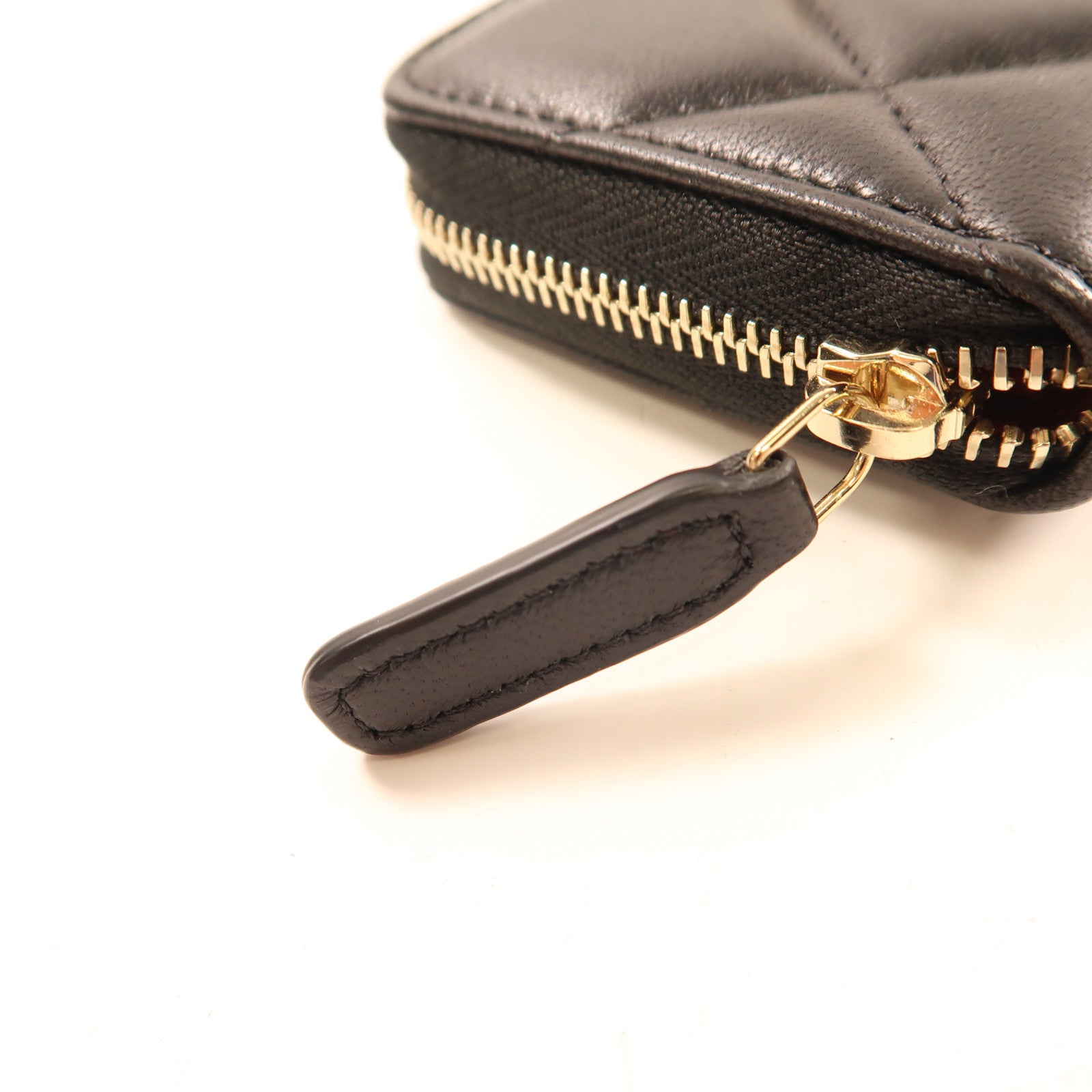 CHANEL 羊皮皮革Chanel 19 Card Case金扣卡片套