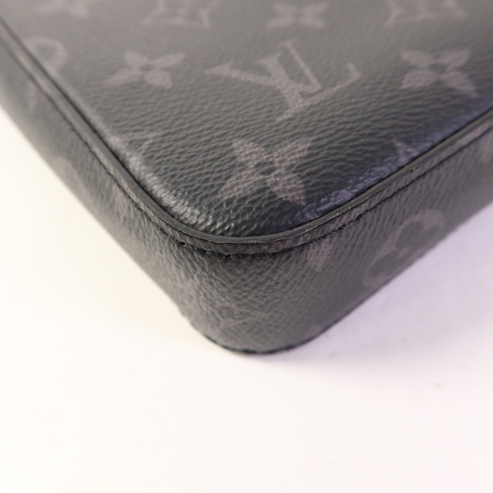 LOUIS VUITTON 【激減優惠】Monogram Eclipse Pochette Steamer手拿包