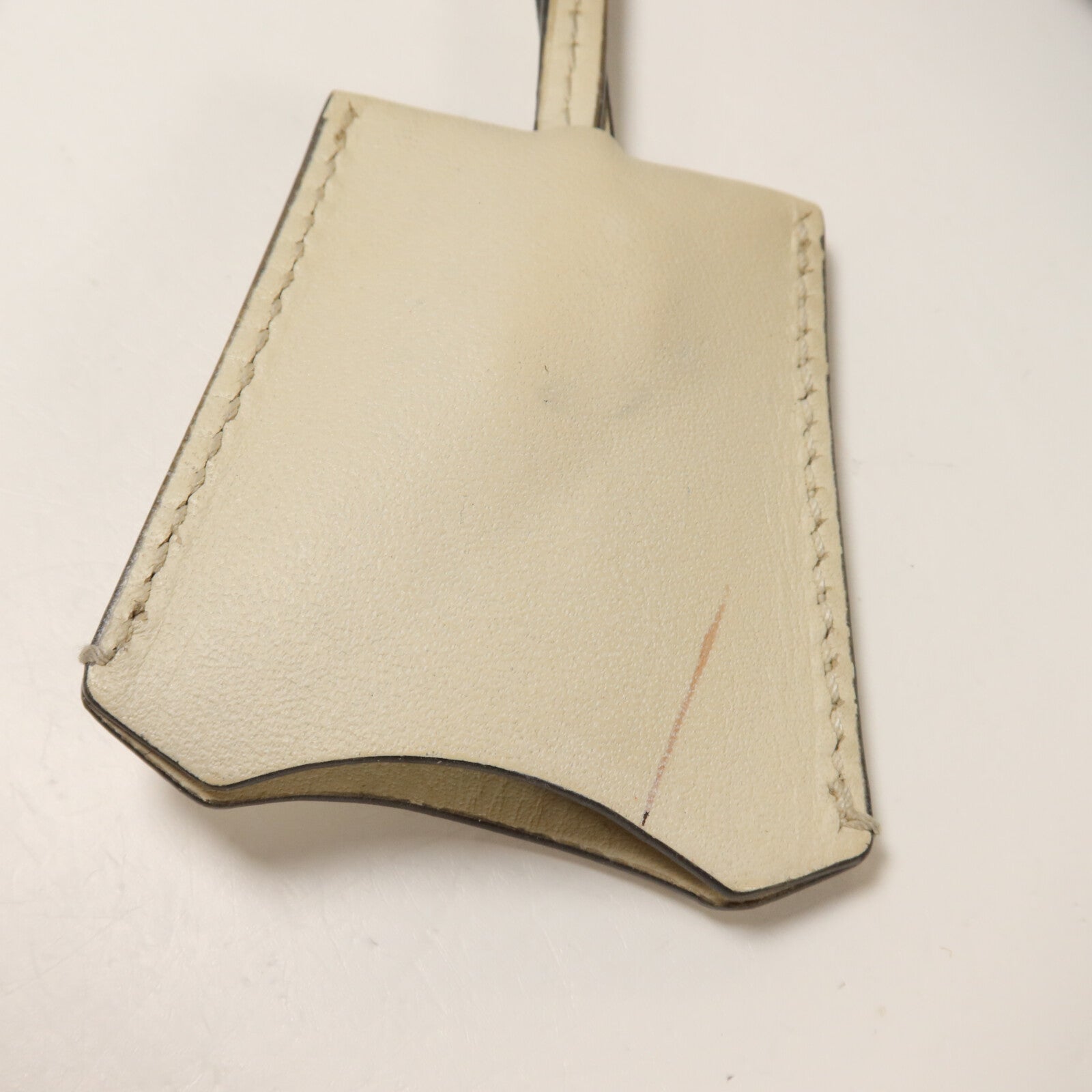 GUCCI 塗層帆布Padlock GG Small鏈帶肩背袋