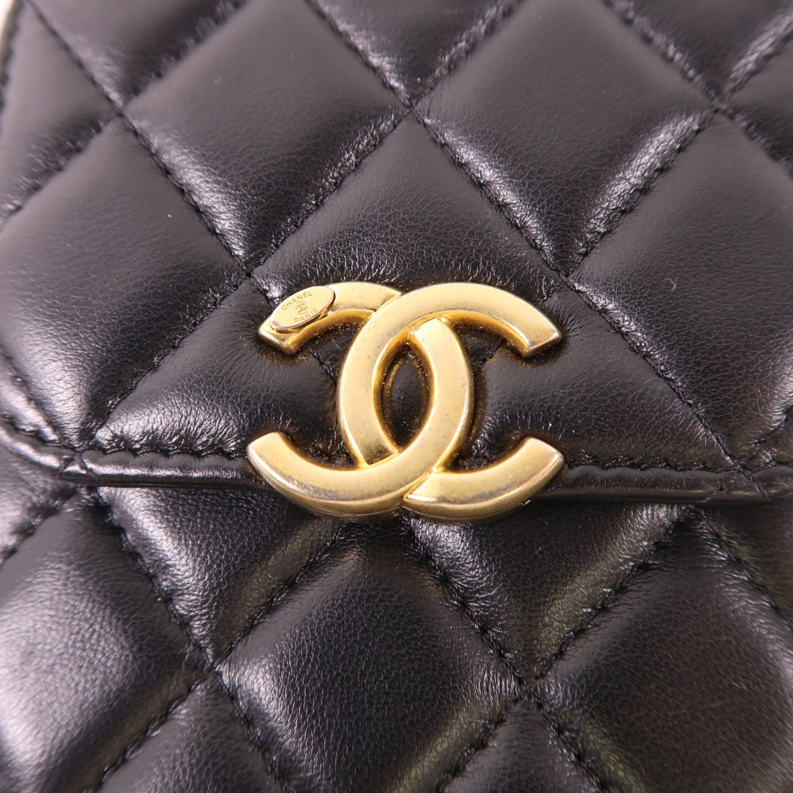 CHANEL CC GHW Phone Case Lambskin Leather Black