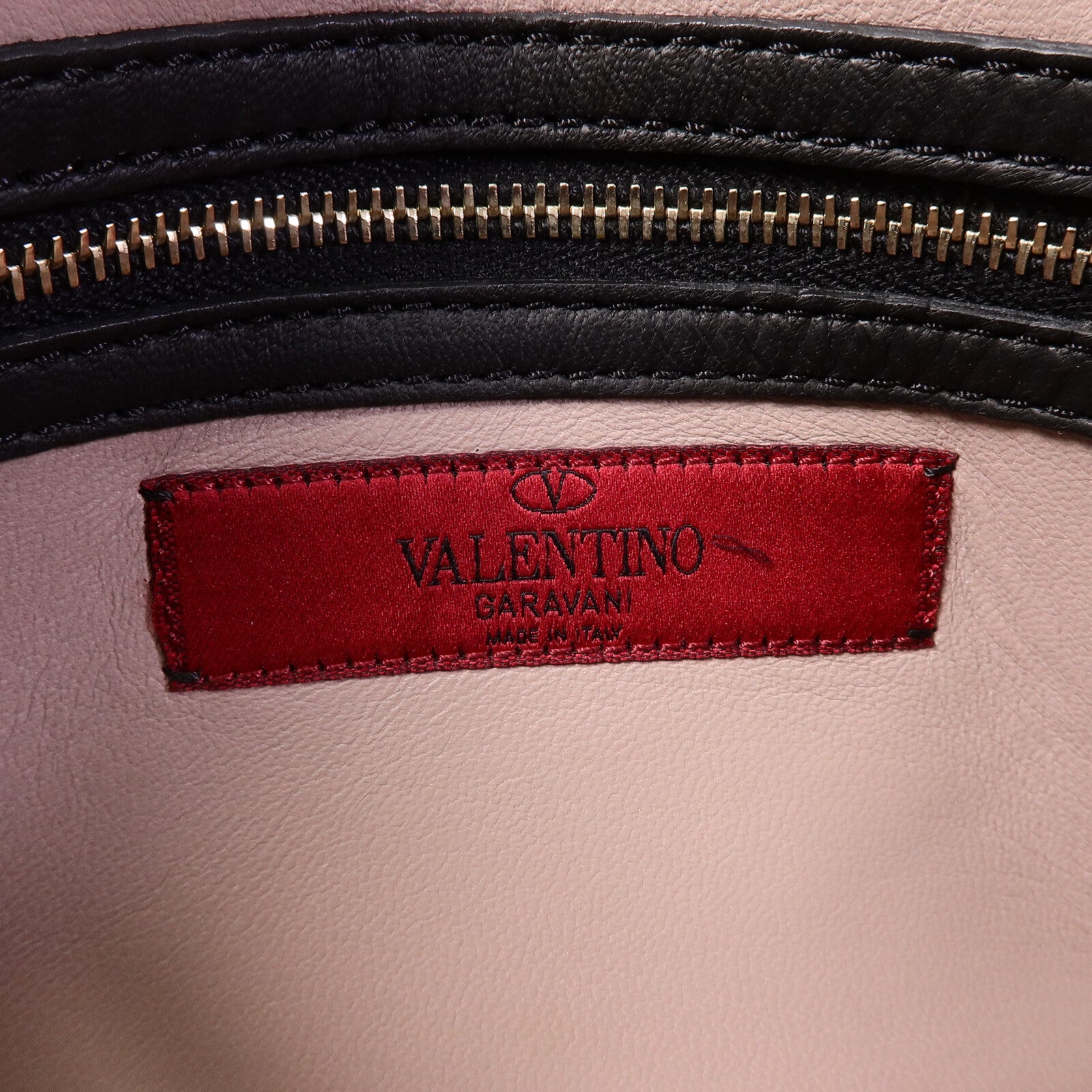 Valentino 牛皮皮革Clutch Bag手拿包